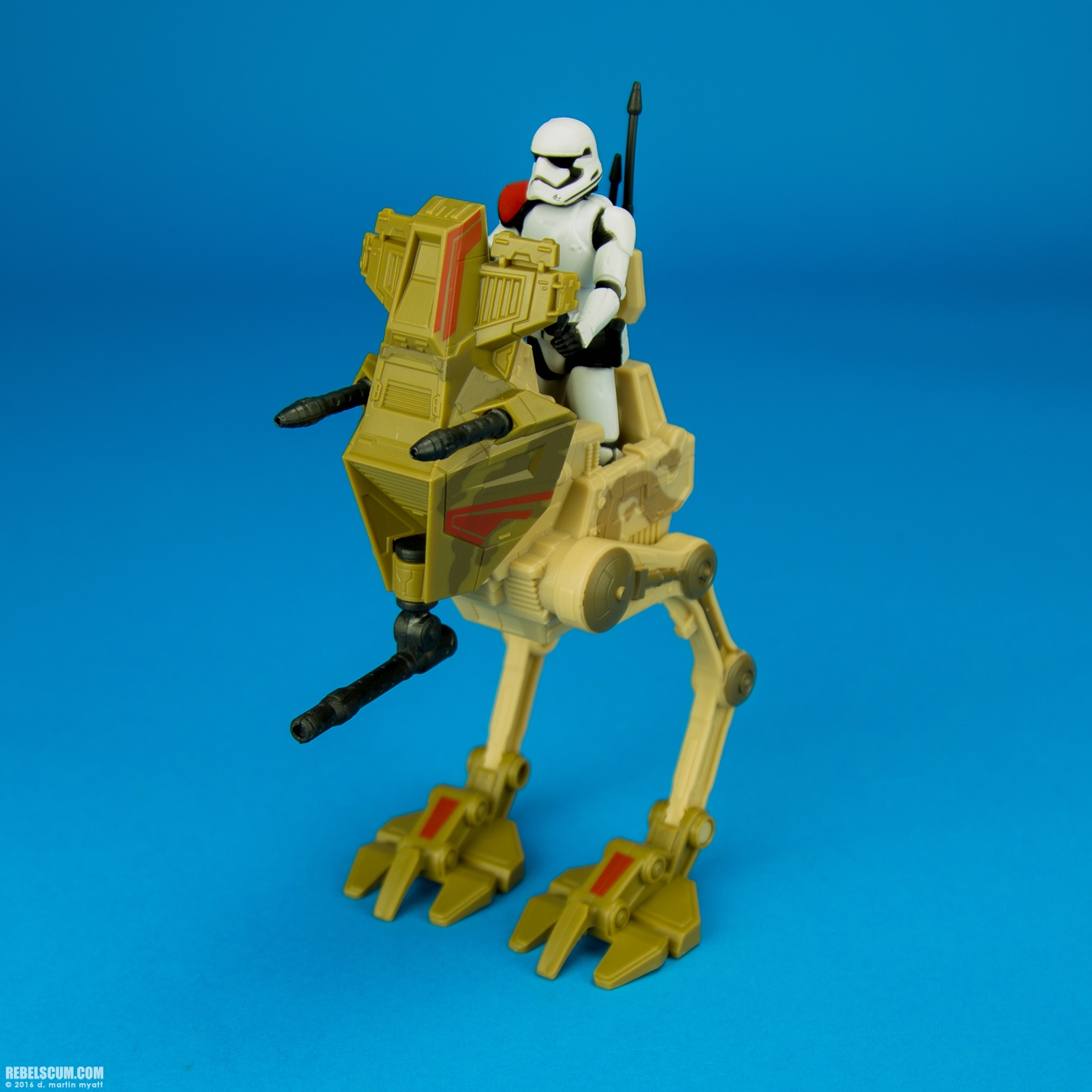 Assault-Walker-Vehicle-The-Force-Awakens-Hasbro-011.jpg