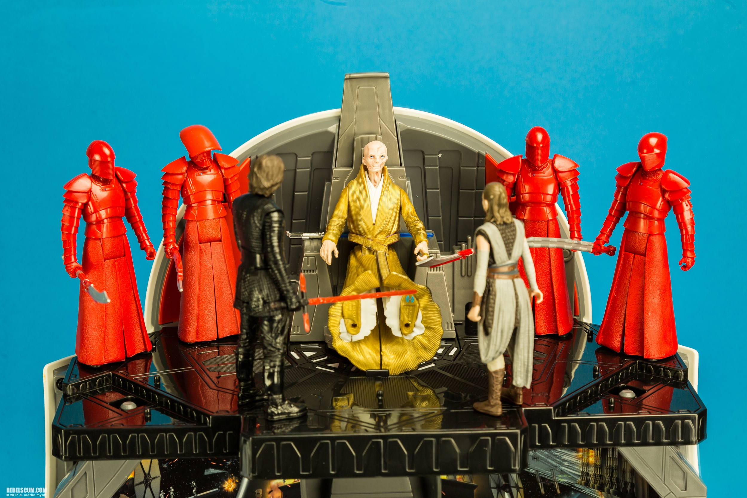 BB-8-2-in-1-Mega-Playset-The-Last-Jedi-Hasbro-Snoke-021.jpg