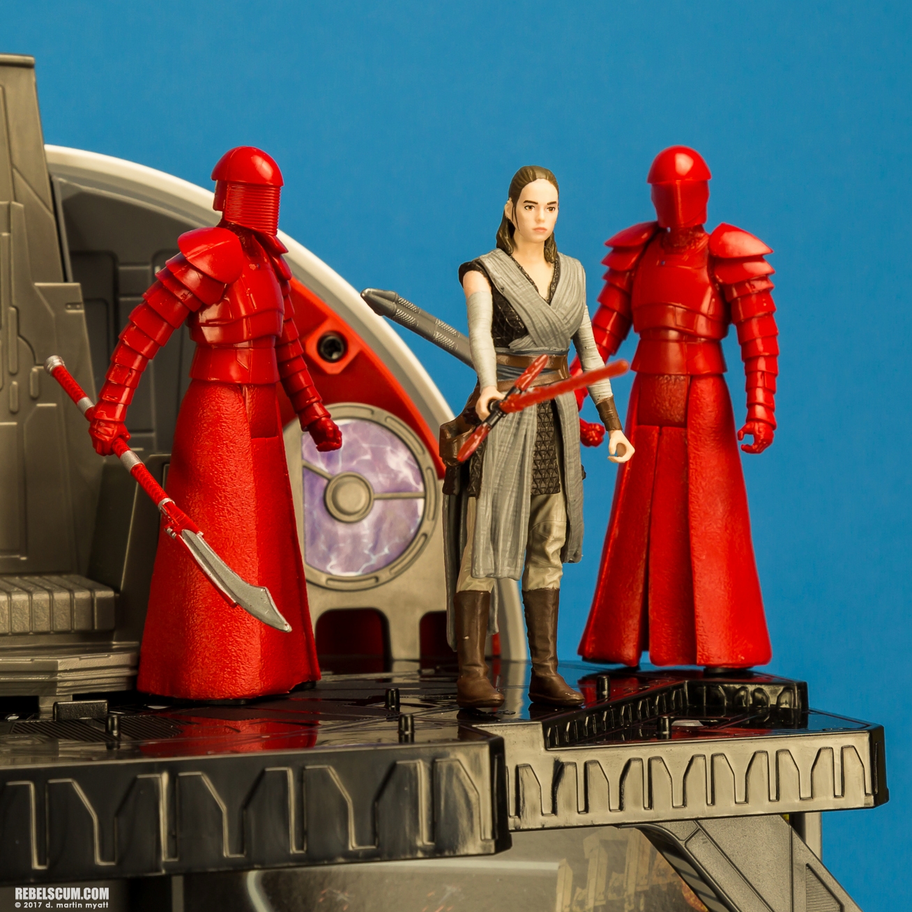 BB-8-2-in-1-Mega-Playset-The-Last-Jedi-Hasbro-Snoke-023.jpg