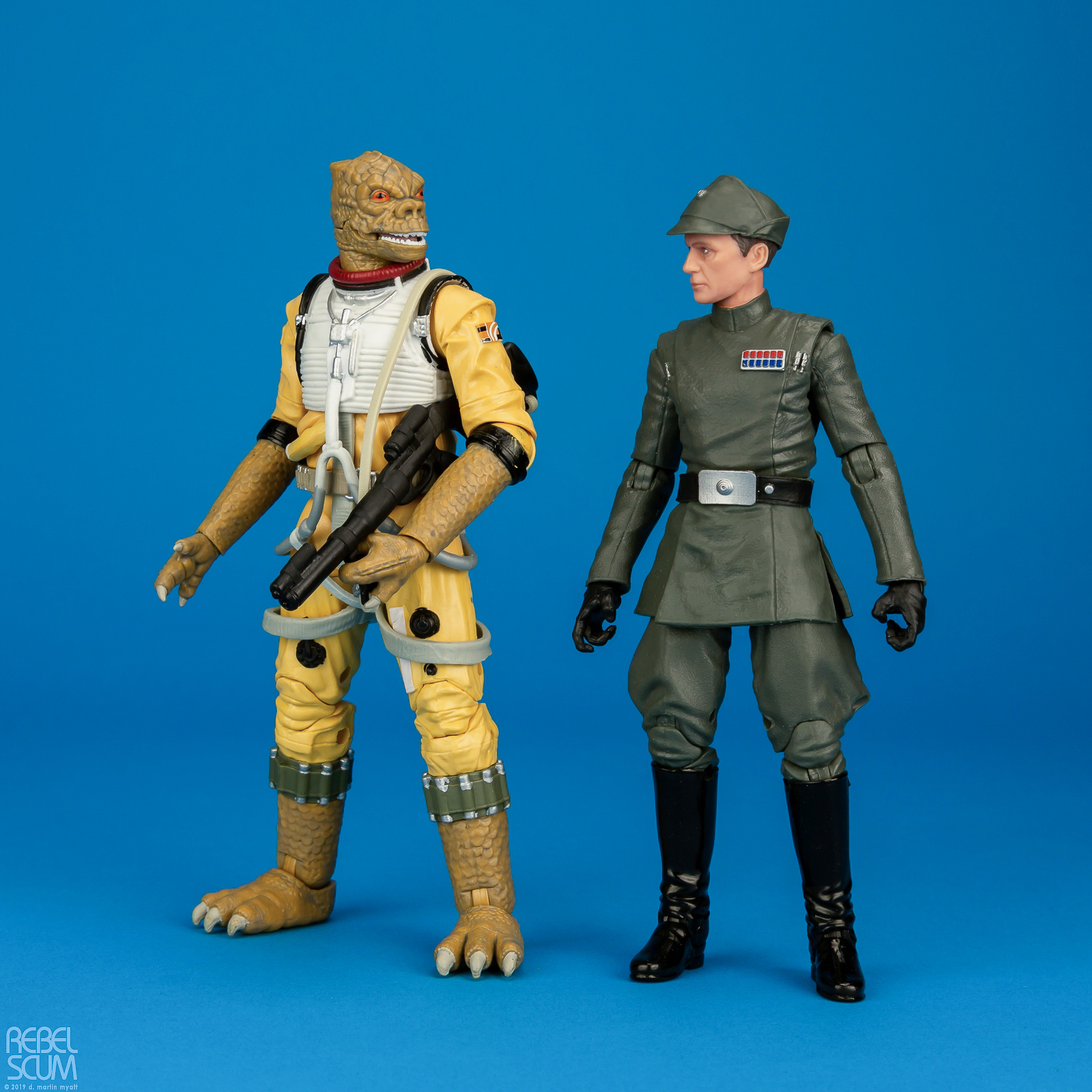 Bossk-The-Black-Series-Archive-Star-Wars-Hasbro-015.jpg