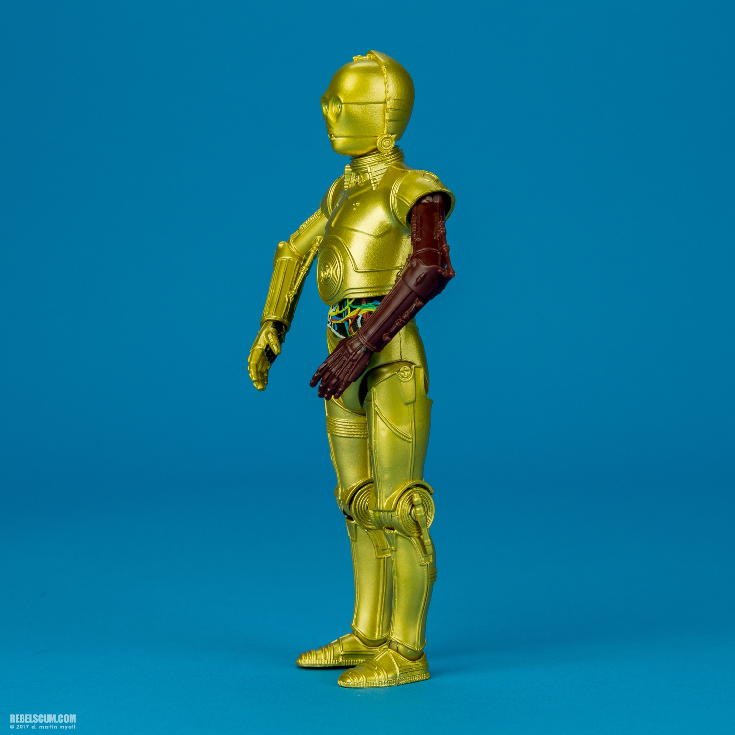 C-3PO-Resistance-Base-Black-Series-Dark-Arm-003.jpg