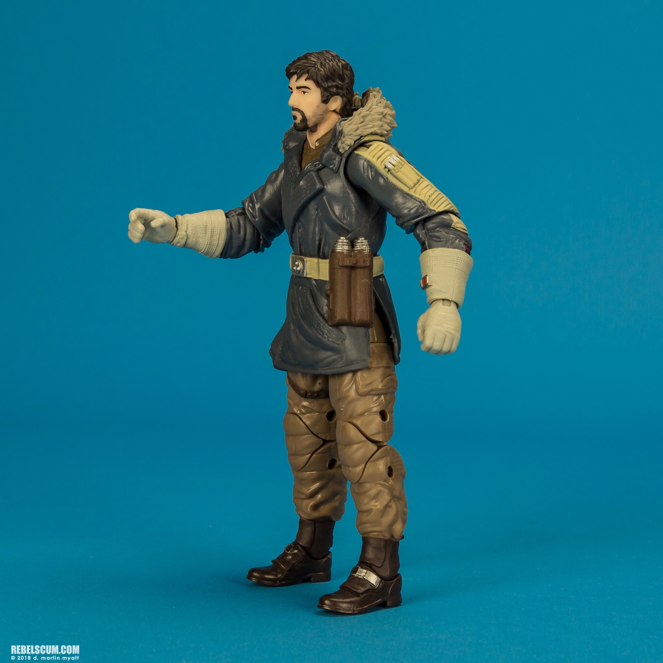 Captain-Cassian-Andor-Eadu-23-The-Black-Series-6-inch-003.jpg