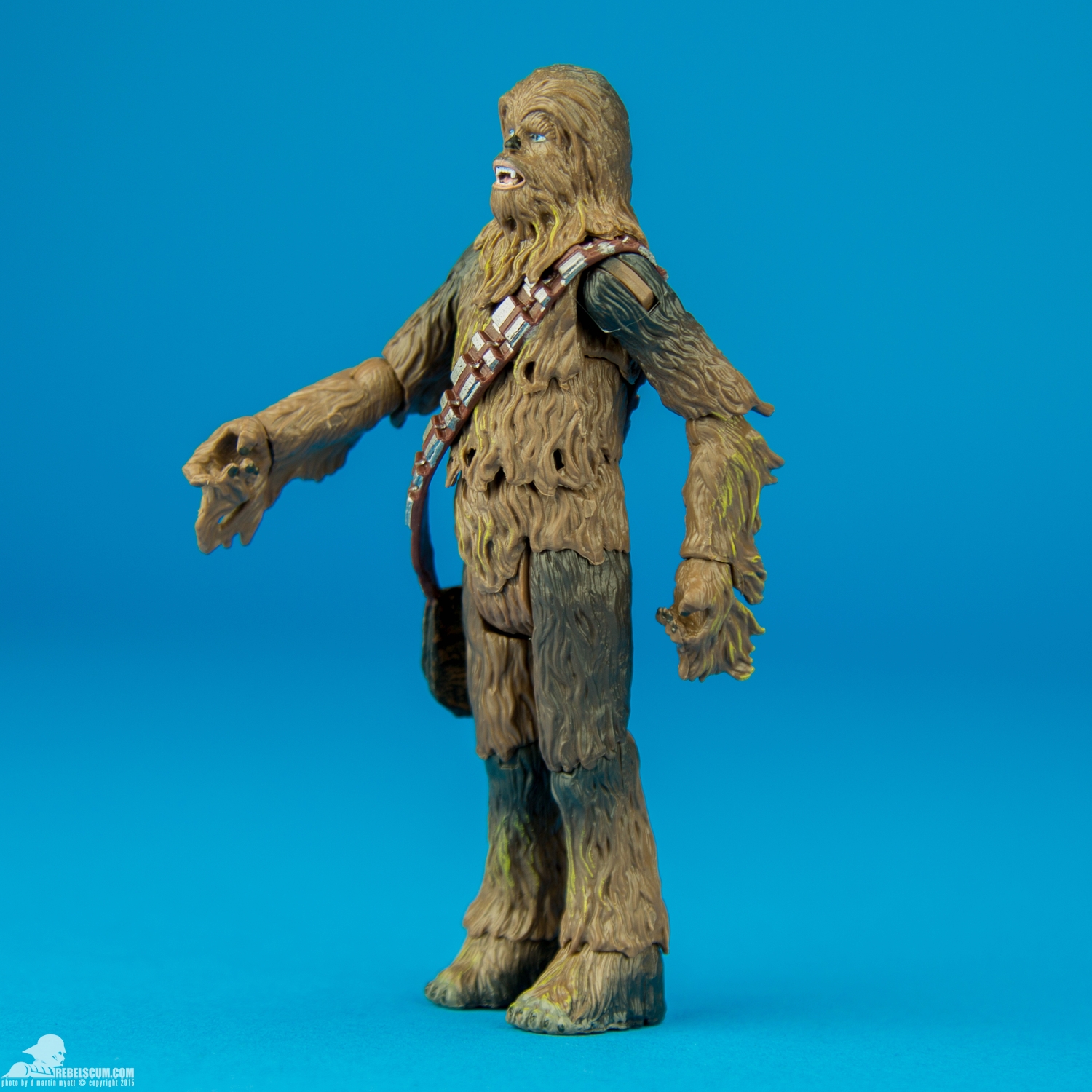 Chewbacca-The-Black-Series-Walmart-003.jpg