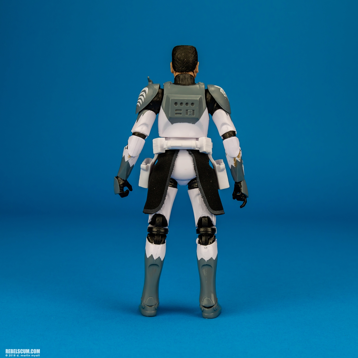 Clone-Commander-Wolffe-E2259-The-Black-Series-6-inch-004.jpg