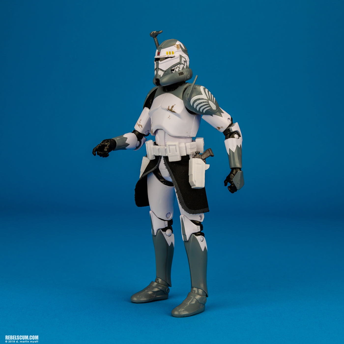 Clone-Commander-Wolffe-E2259-The-Black-Series-6-inch-007.jpg