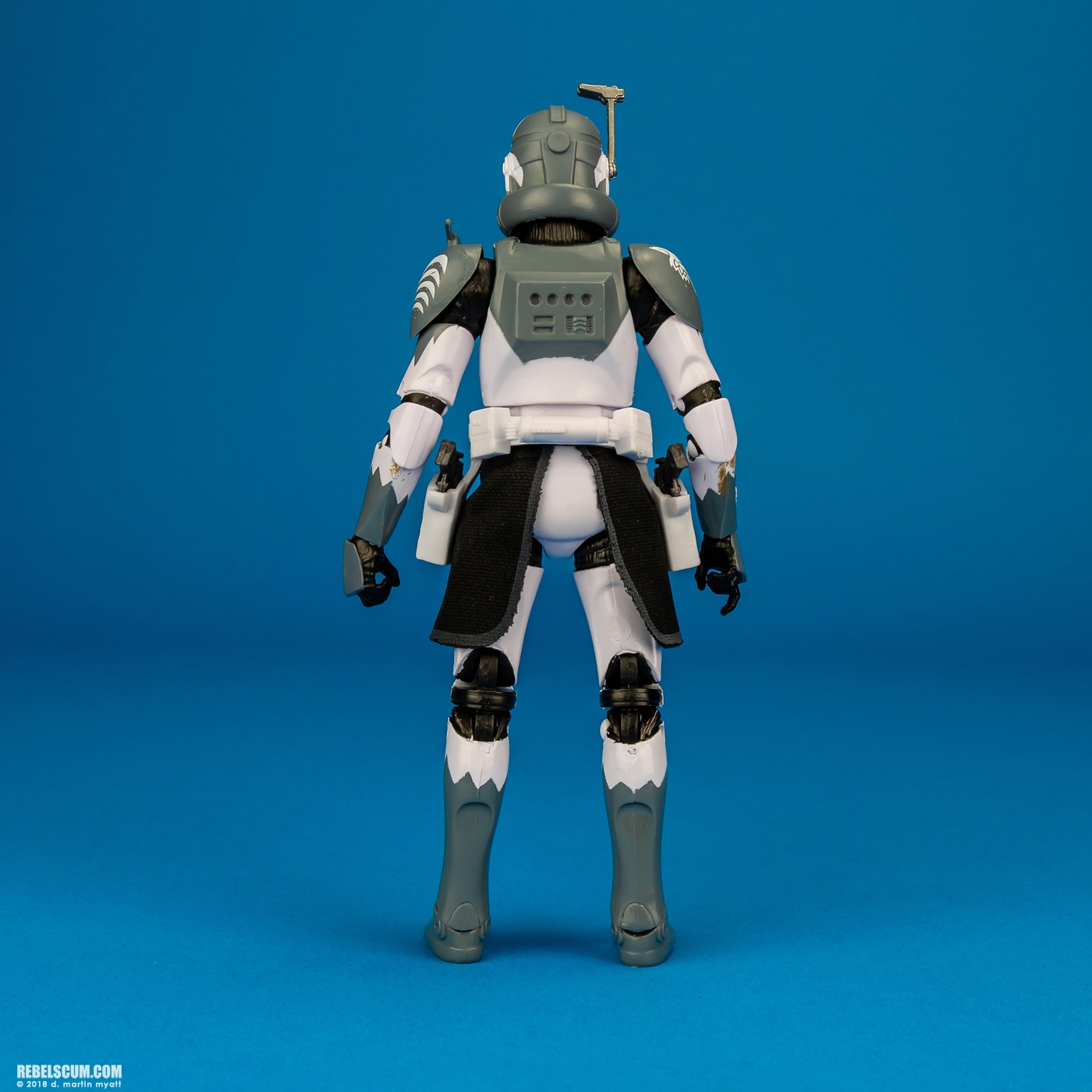 Clone-Commander-Wolffe-E2259-The-Black-Series-6-inch-008.jpg