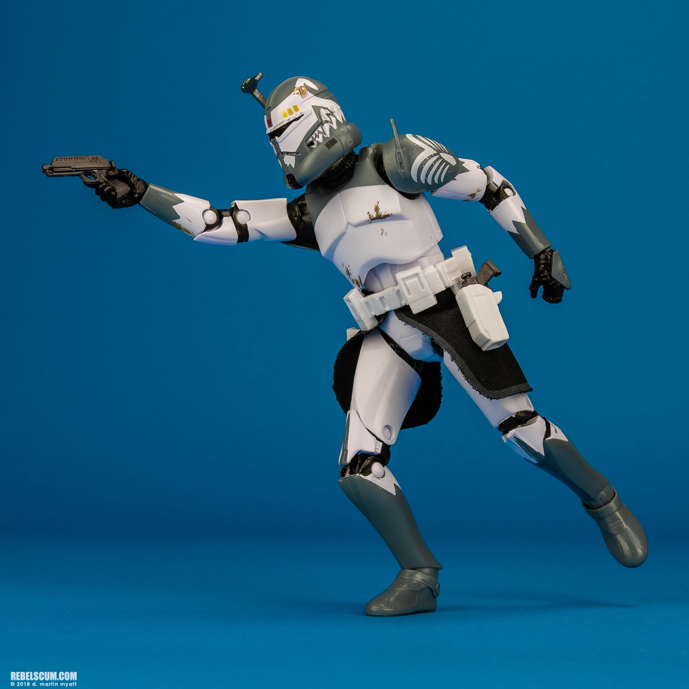 Clone-Commander-Wolffe-E2259-The-Black-Series-6-inch-013.jpg