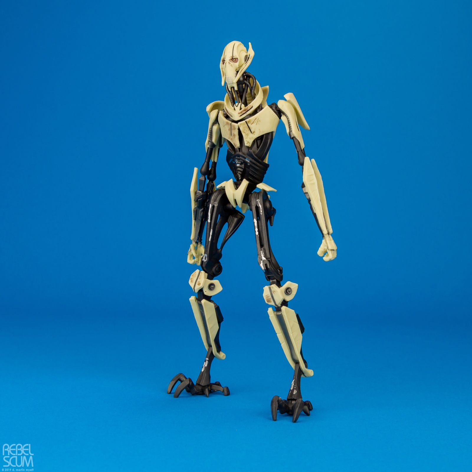 D1-General-Grievous-The-Black-Series-Hasbro-003.jpg