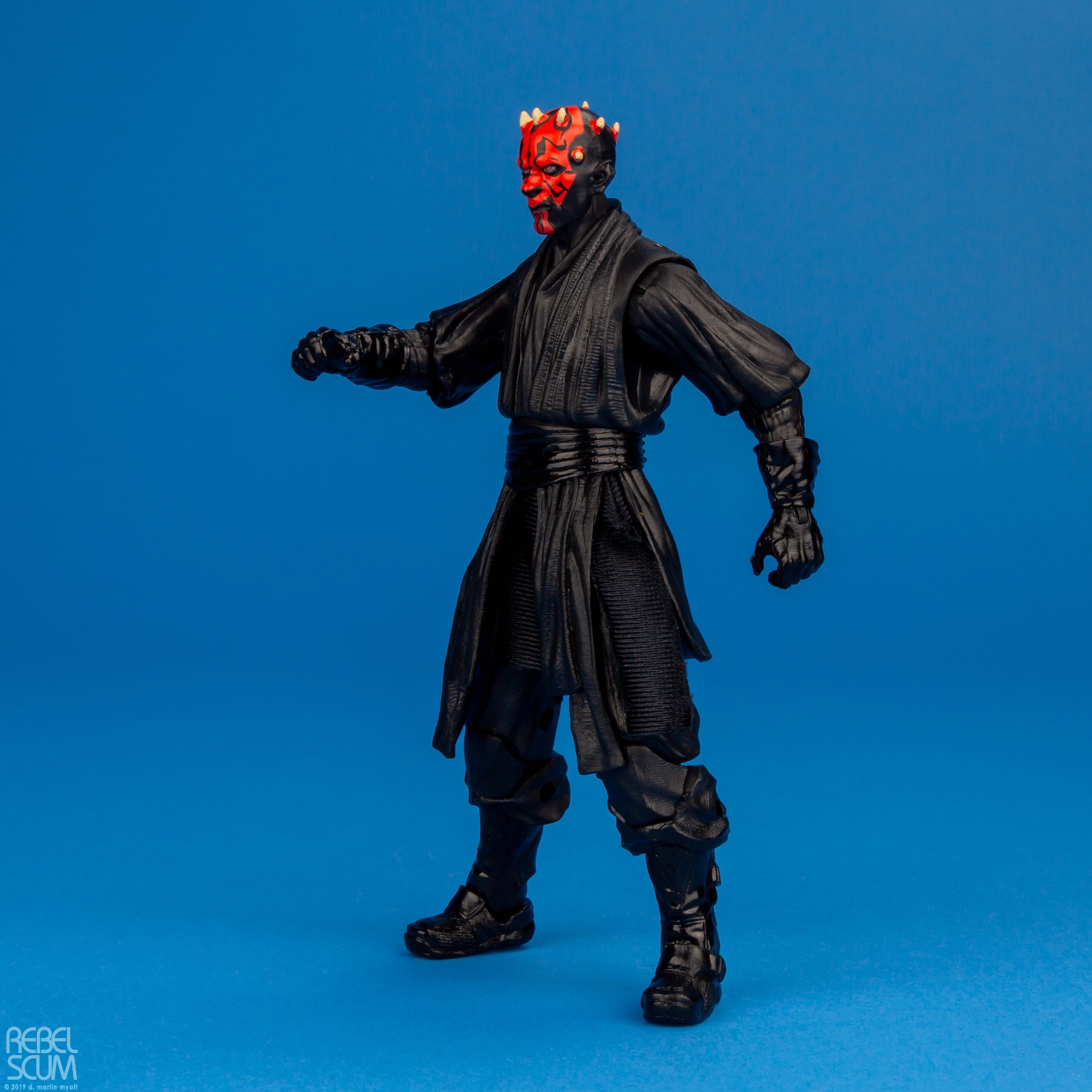 Darth-Maul-The-Black-Series-Archive-E4041-B3253-007.jpg