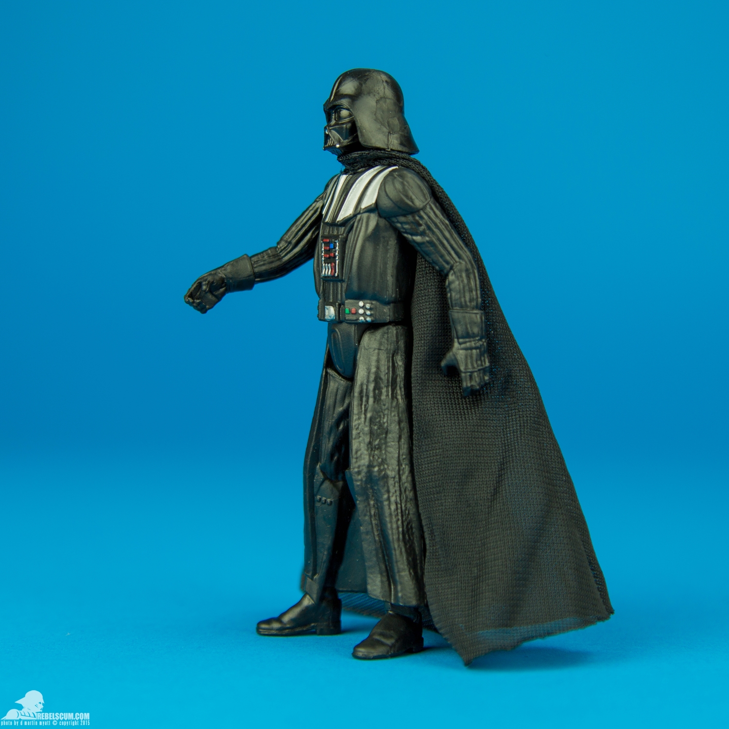 Darth-Vader-Star-Wars-The-Force-Awakens-Hasbro-003.jpg