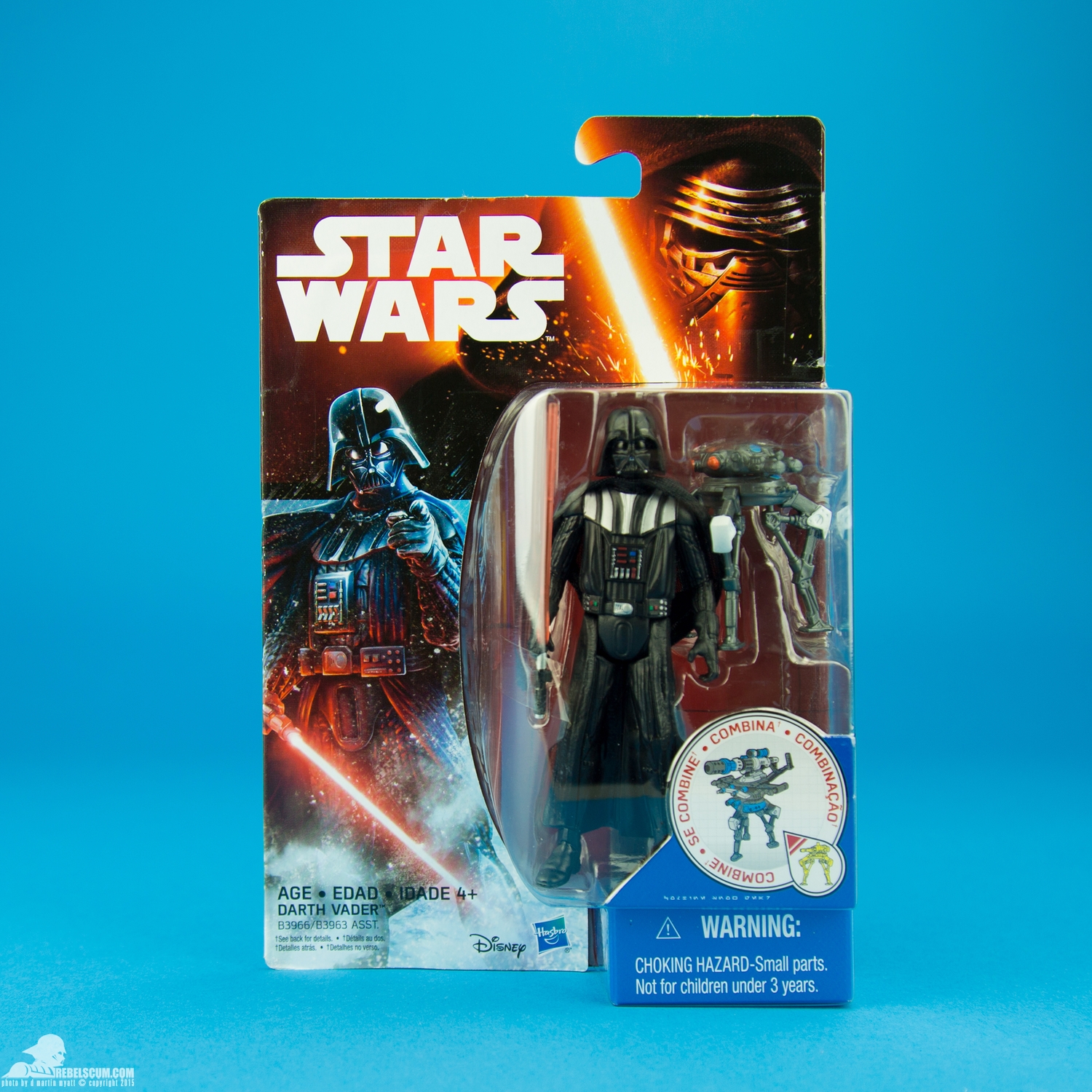 Darth-Vader-Star-Wars-The-Force-Awakens-Hasbro-011.jpg