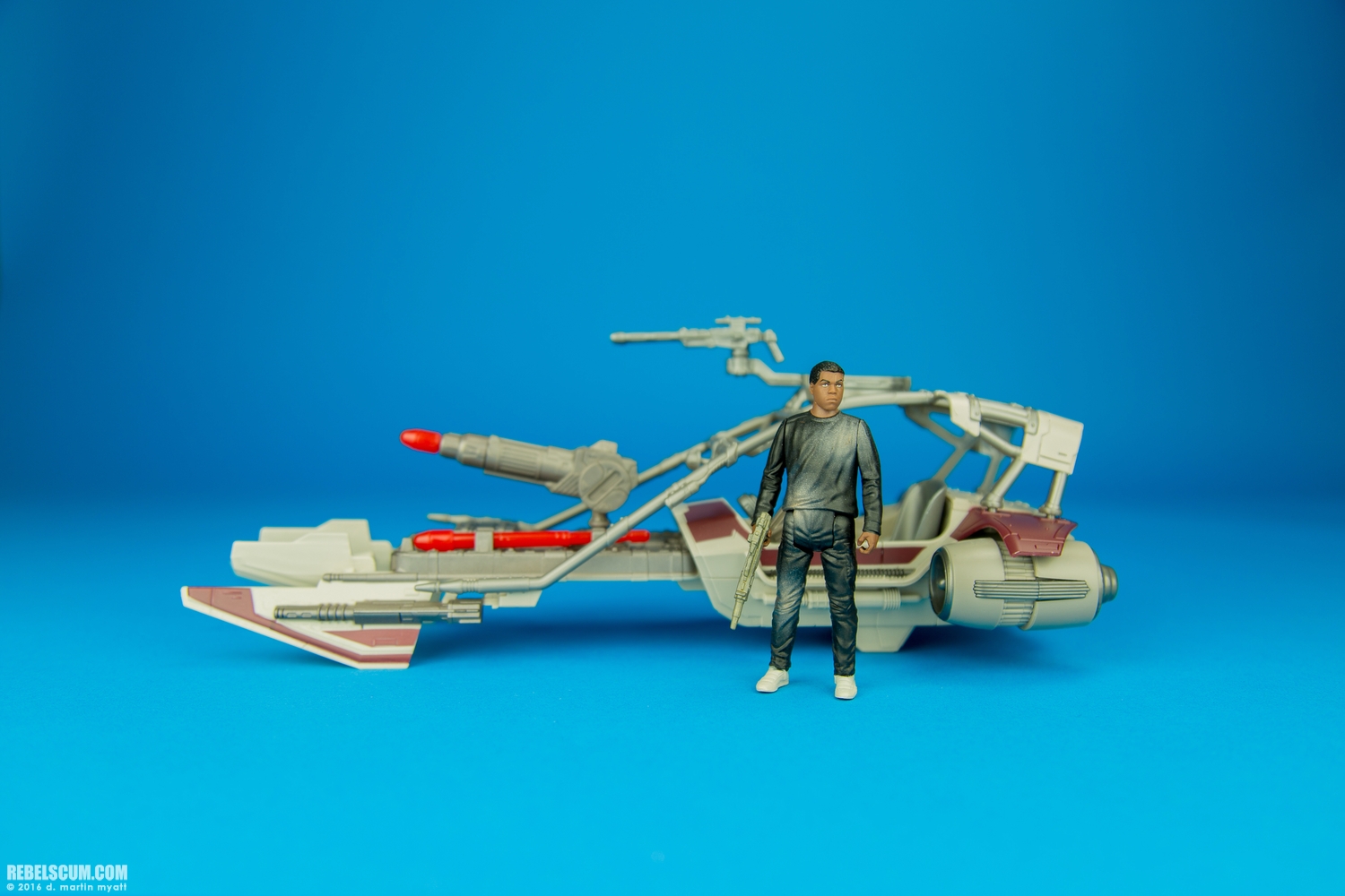 Desert-Landspeeder-Finn-The-Force-Awakens-Hasbro-012.jpg