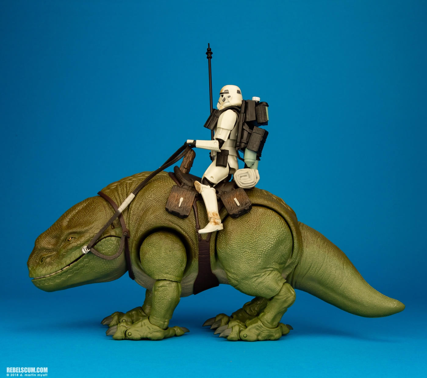 Dewback-Sandtrooper-04-E0333-The-Black-Series-6-inch-011.jpg