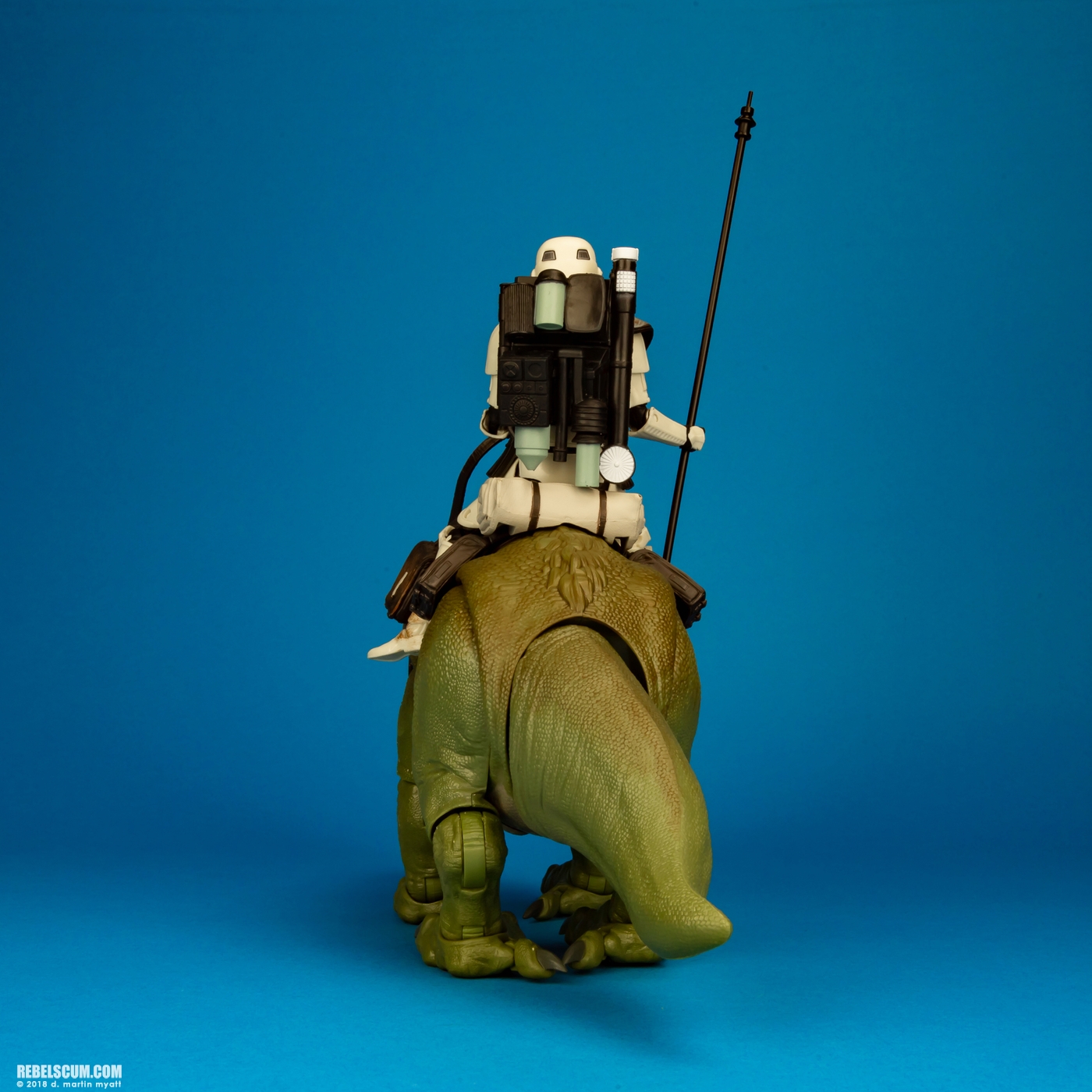 Dewback-Sandtrooper-04-E0333-The-Black-Series-6-inch-012.jpg