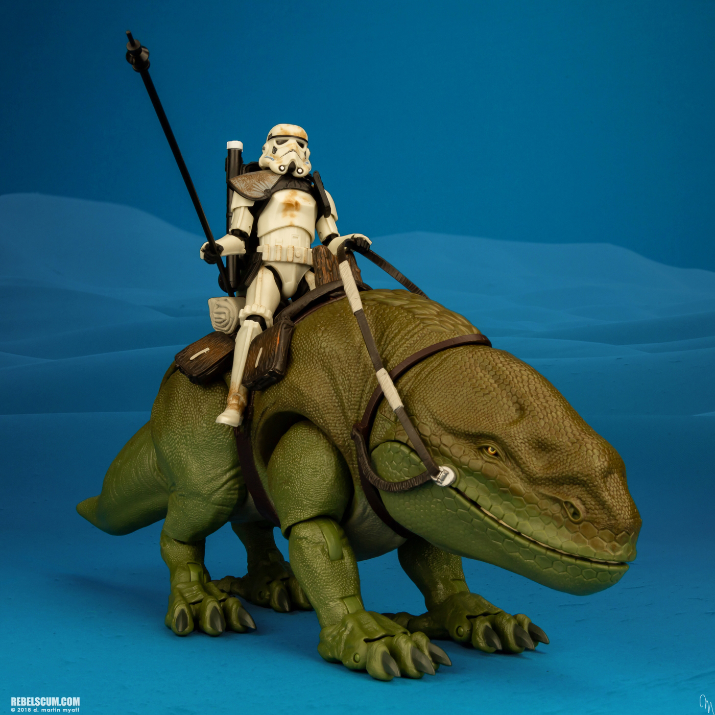 Dewback-Sandtrooper-04-E0333-The-Black-Series-6-inch-020.jpg