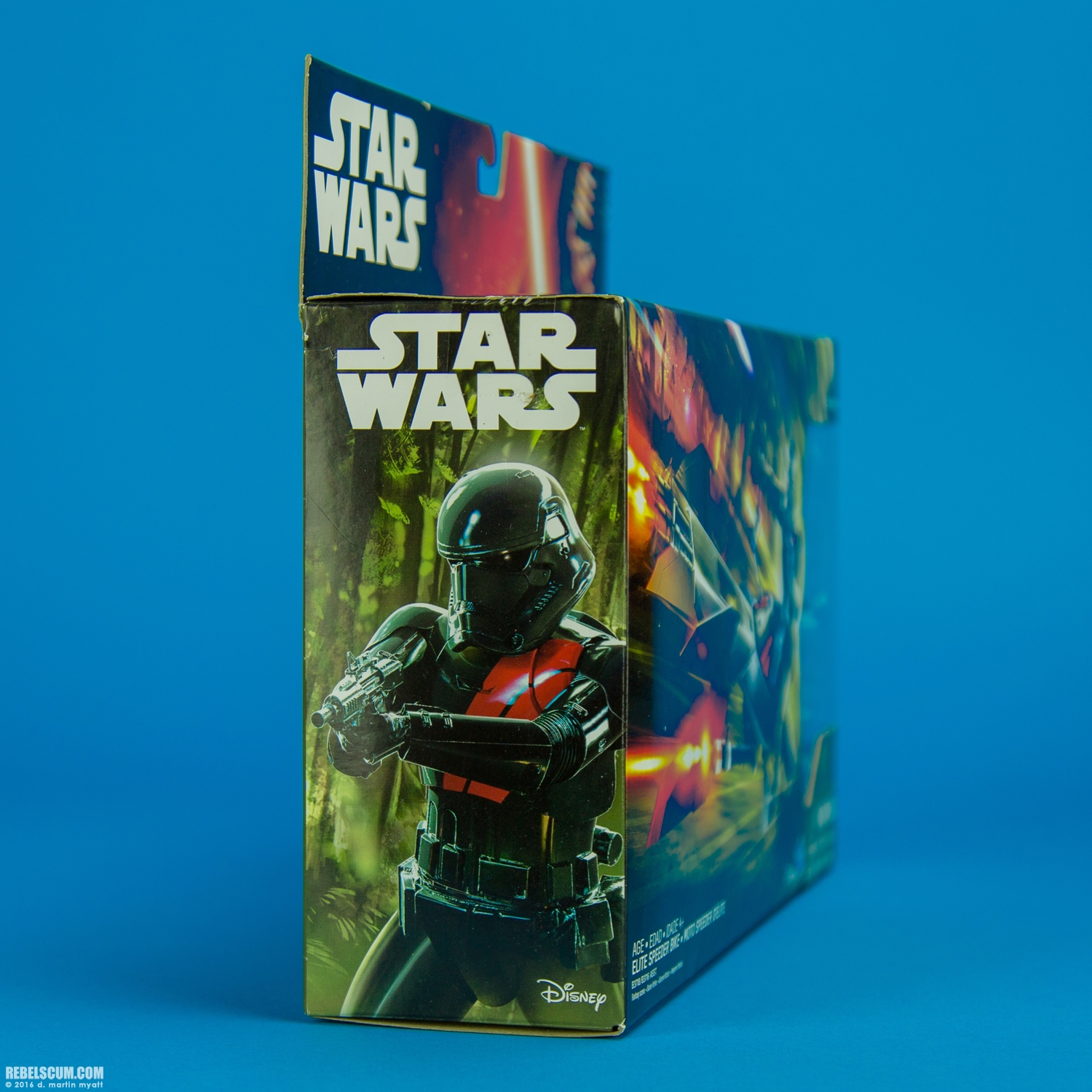 Elite-Speeder-Bike-Vehicle-The-Force-Awakens-Hasbro-015.jpg