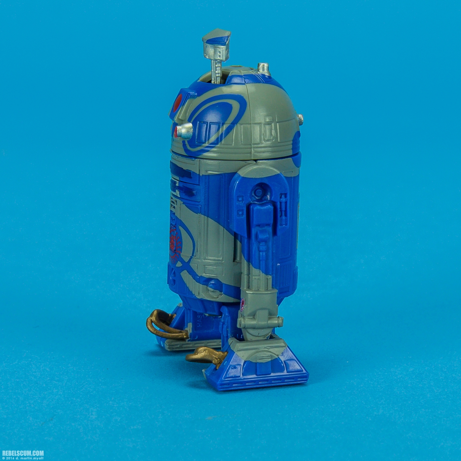 Entertainment-Earth-Astromech-Droid-Six-Pack-2016-031.jpg