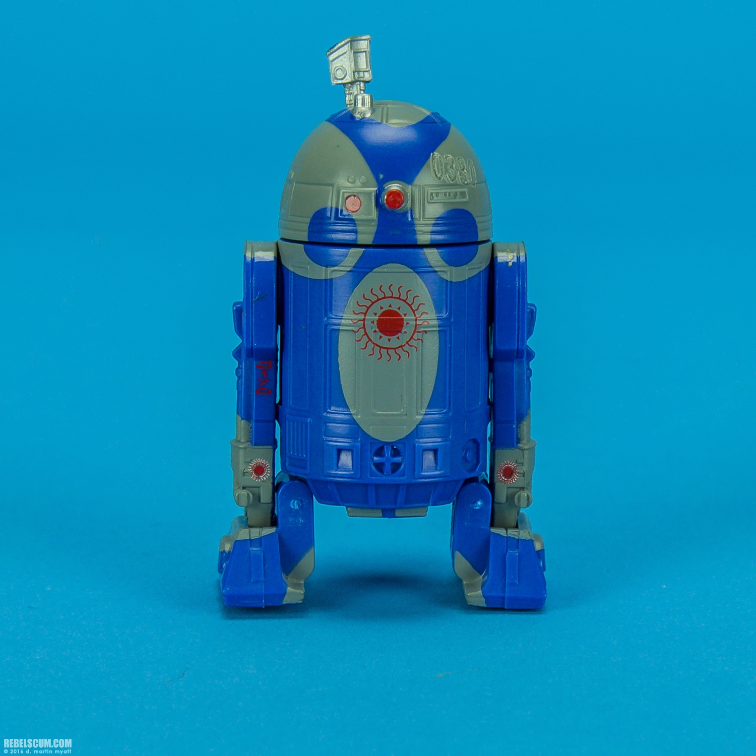 Entertainment-Earth-Astromech-Droid-Six-Pack-2016-032.jpg