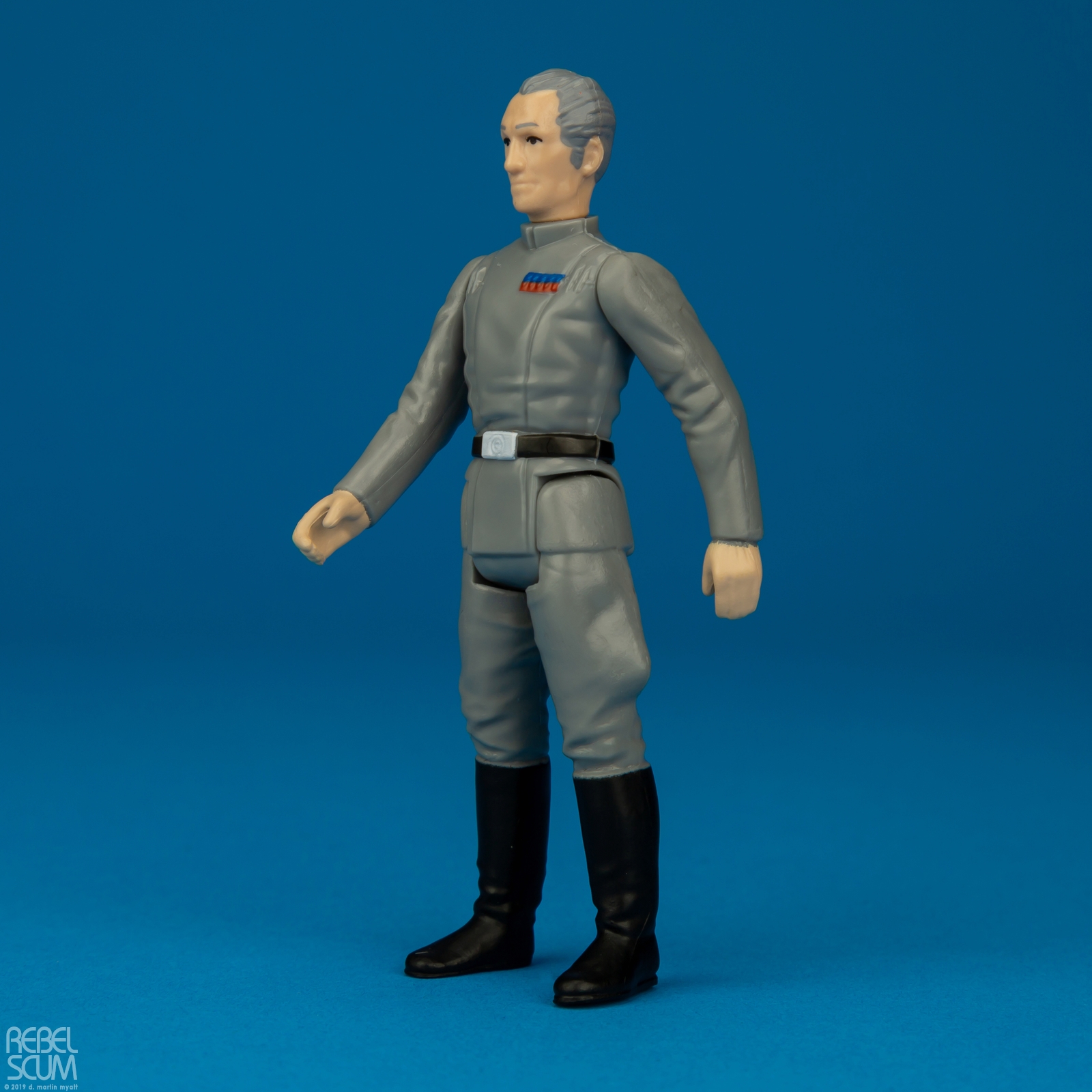 Escape-From-The-Death-Star-Grand-Moff-Tarkin-Hasbro-Retro-003.jpg