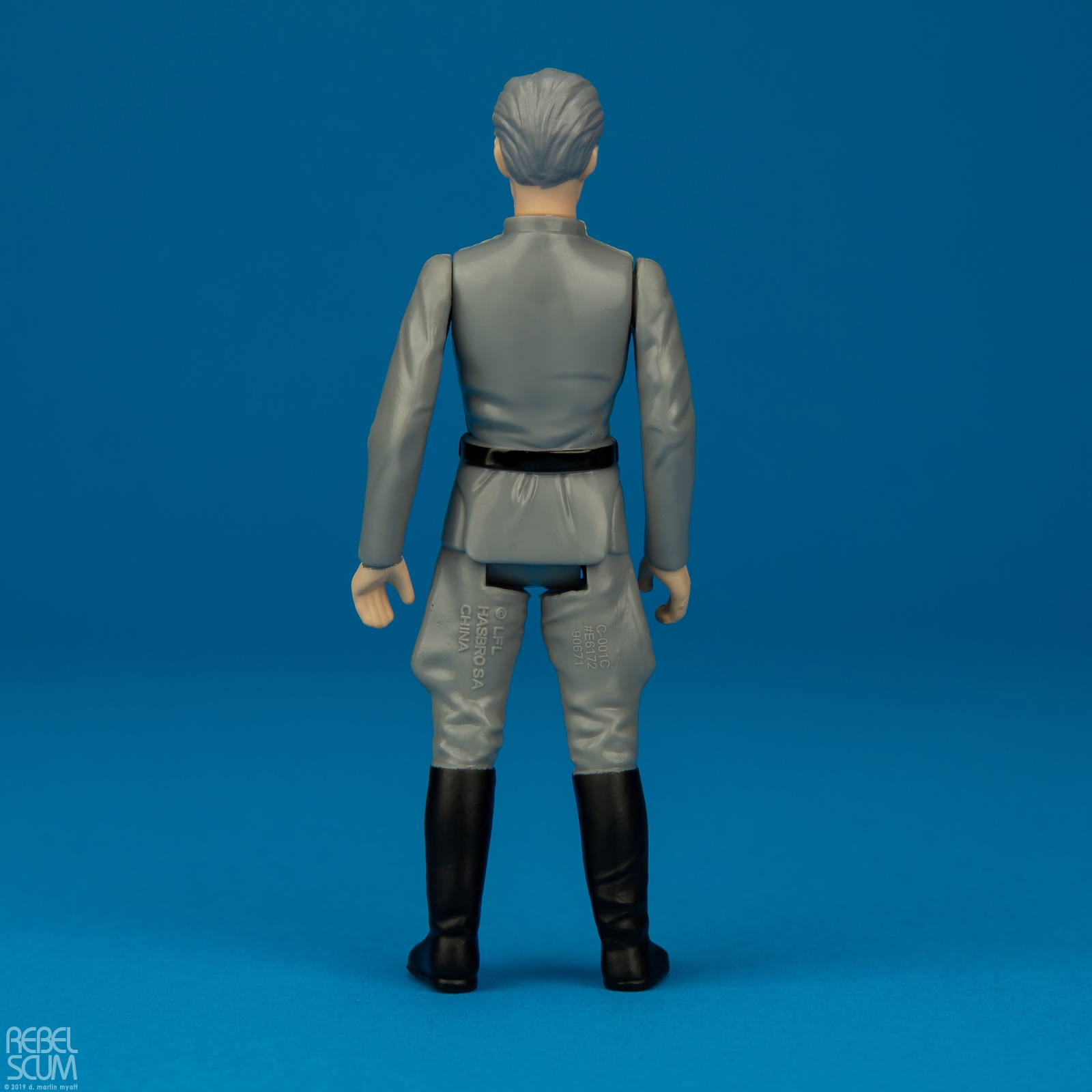 Escape-From-The-Death-Star-Grand-Moff-Tarkin-Hasbro-Retro-004.jpg