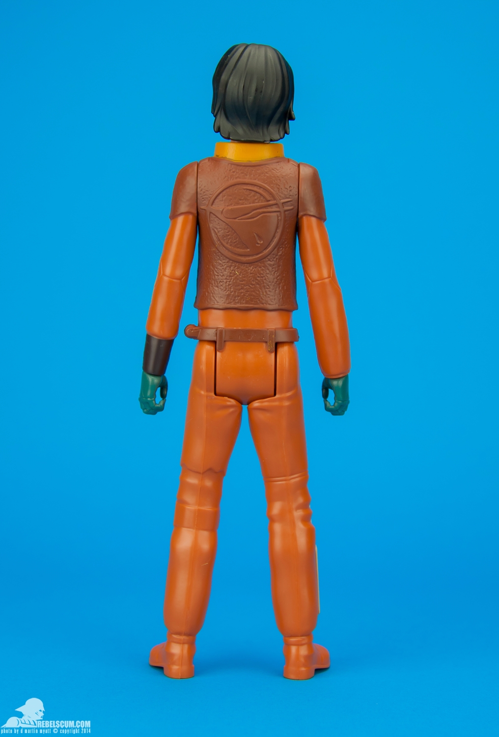 Ezra-Bridger-Star-Wars-Rebels-Hero-Series-Figure-004.jpg