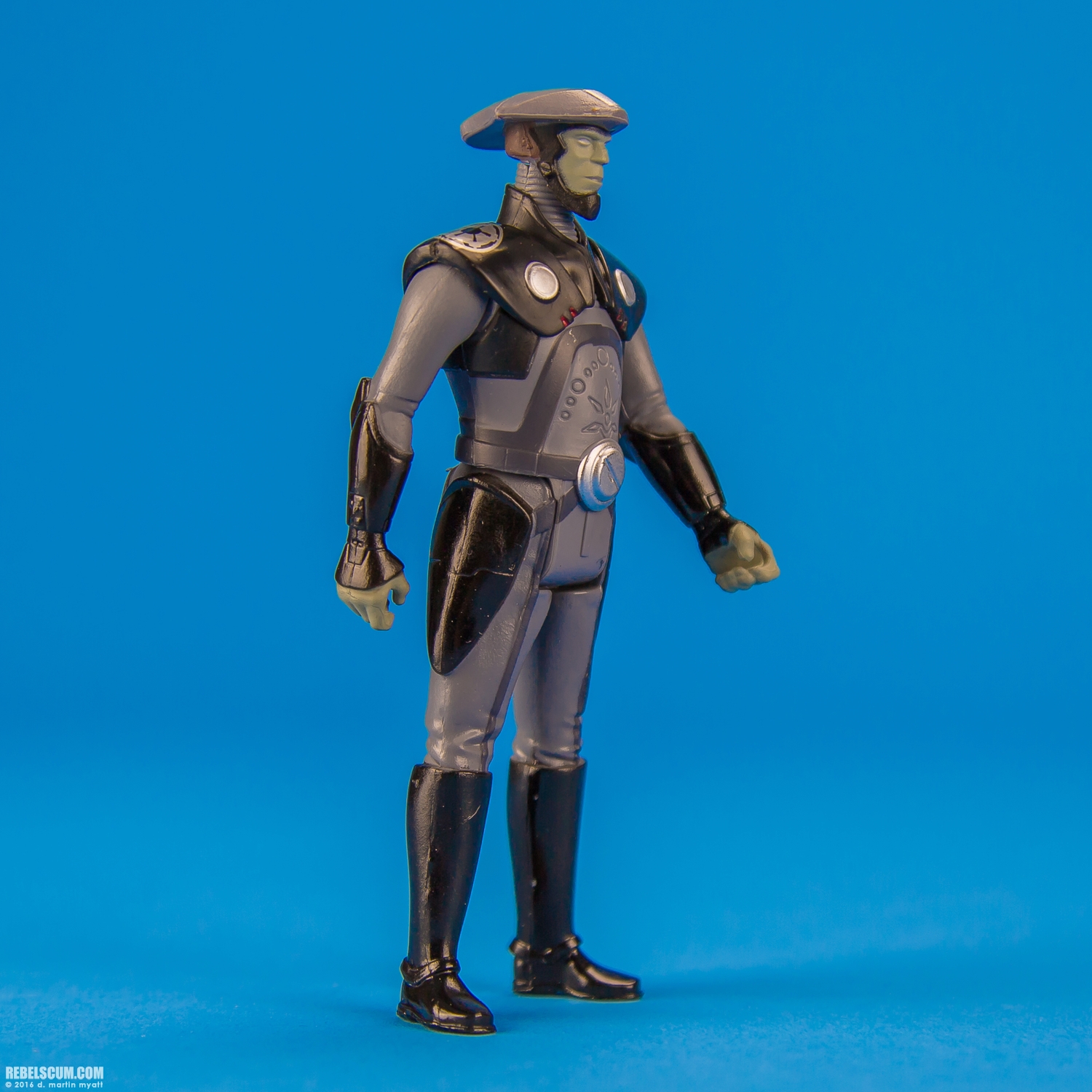 Fifth-Brother-Imperial-Inquisitor-The-Force-Awakens-Hasbro-002.jpg