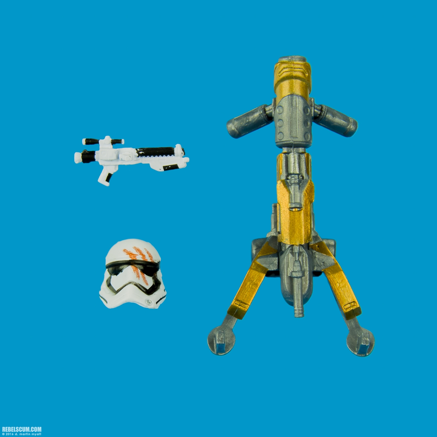 Finn-FN-2187-The-Force-Awakens-2016-Hasbro-009.jpg