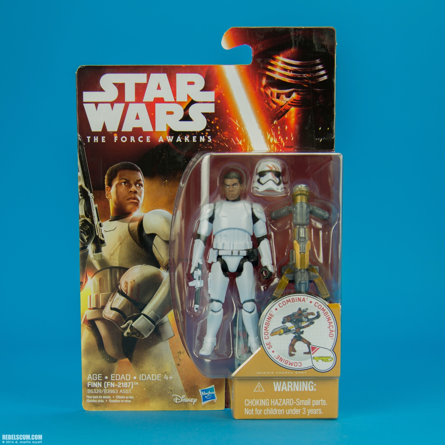 Finn-FN-2187-The-Force-Awakens-2016-Hasbro-018.jpg