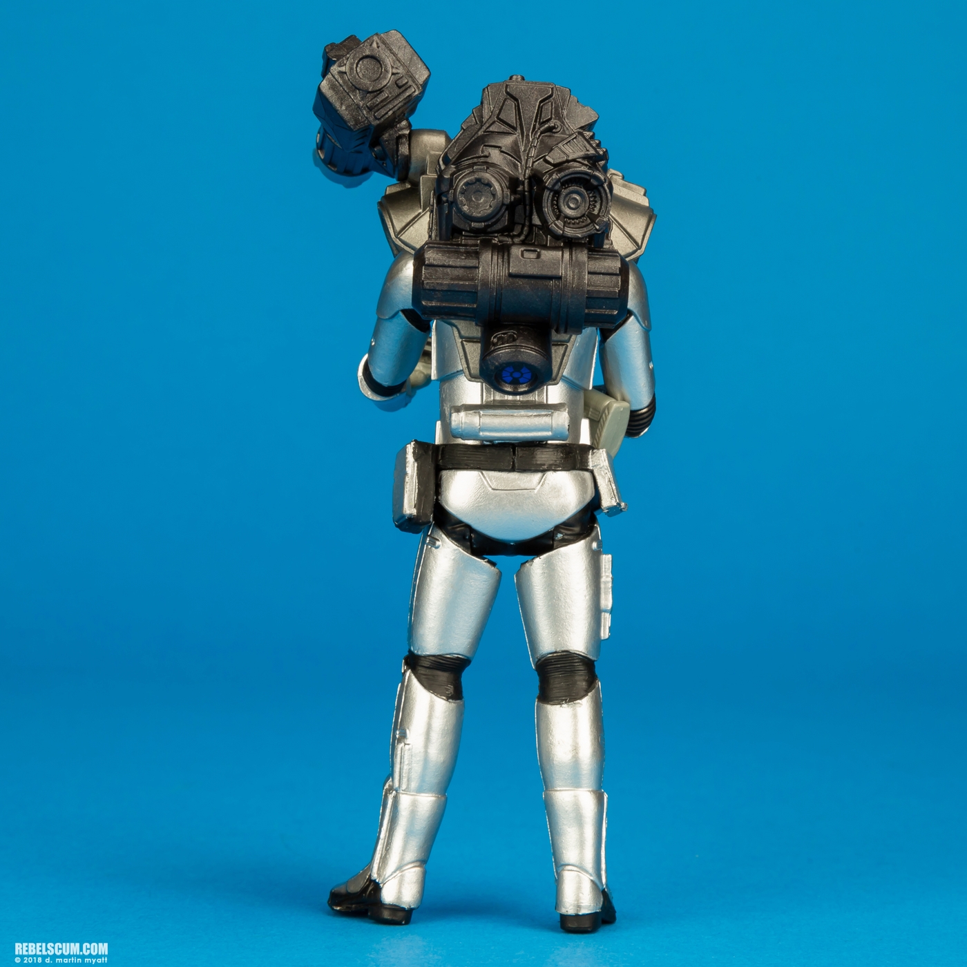 Finn-First-Order-Disguise-Captain-Phasma-Forcelink-Hasbro-016.jpg