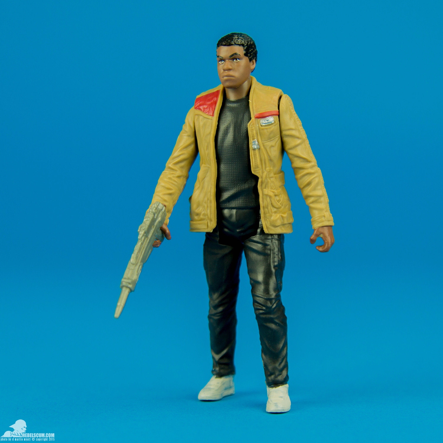 Finn-Jakku-Star-Wars-The-Force-Awakens-Hasbro-009.jpg