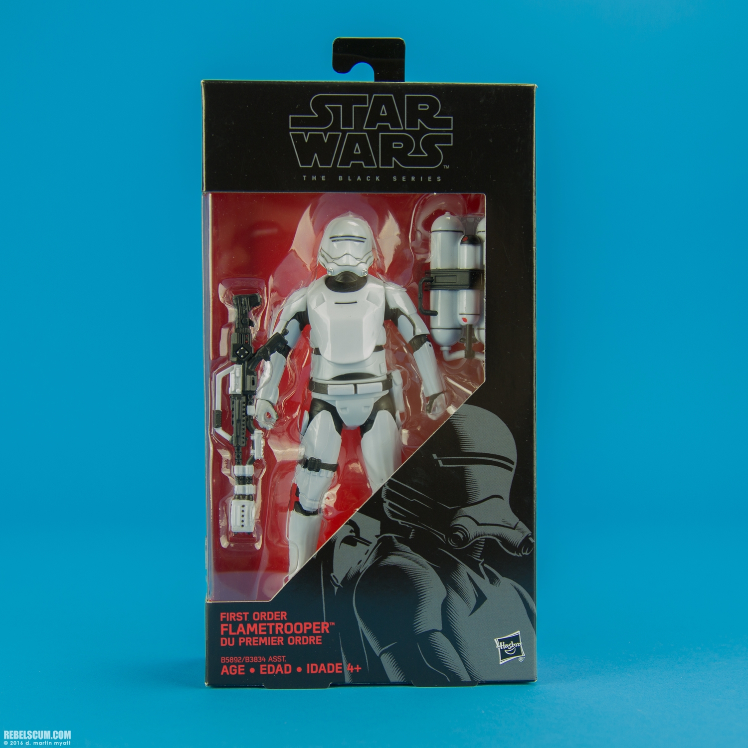 First-Order-Flametrooper-16-The-Black-Series-6-inch-013.jpg