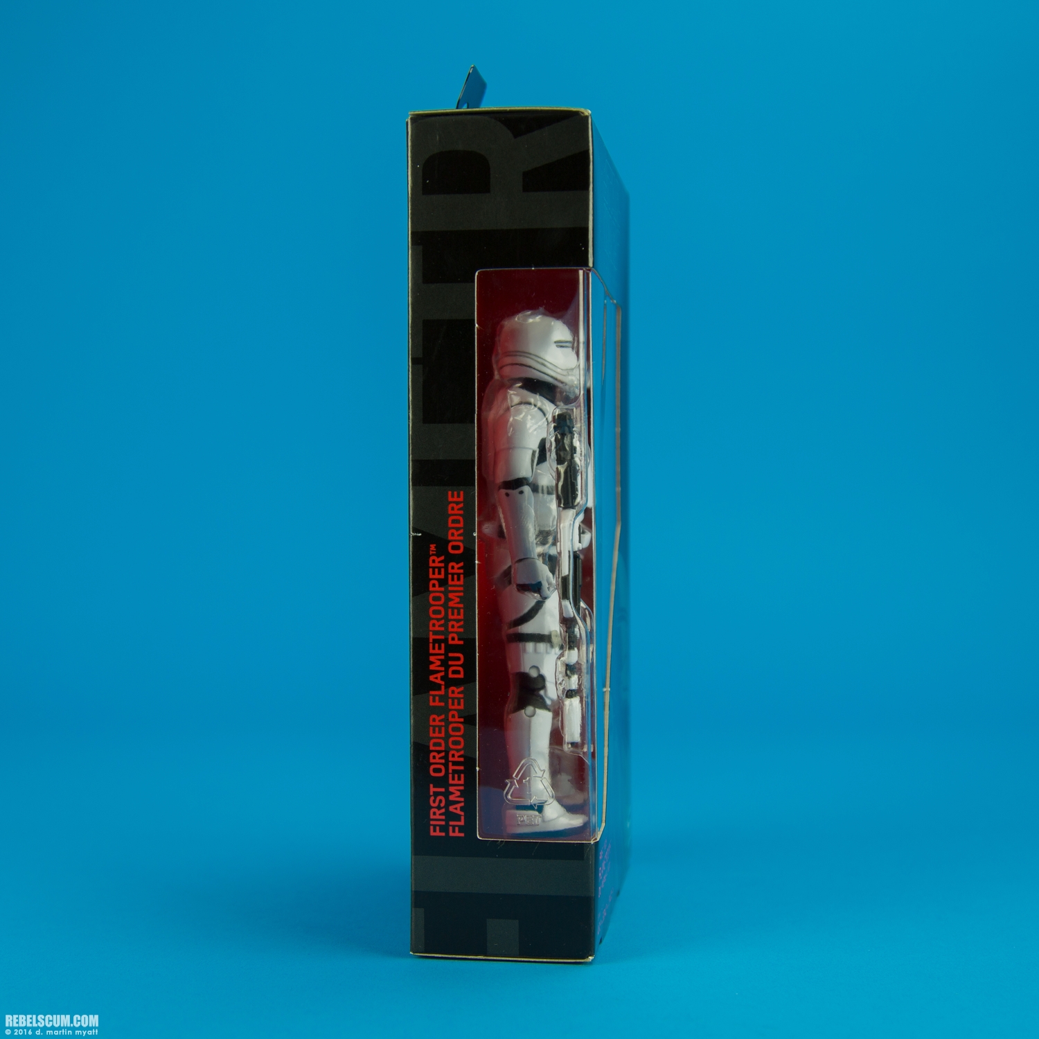 First-Order-Flametrooper-16-The-Black-Series-6-inch-014.jpg