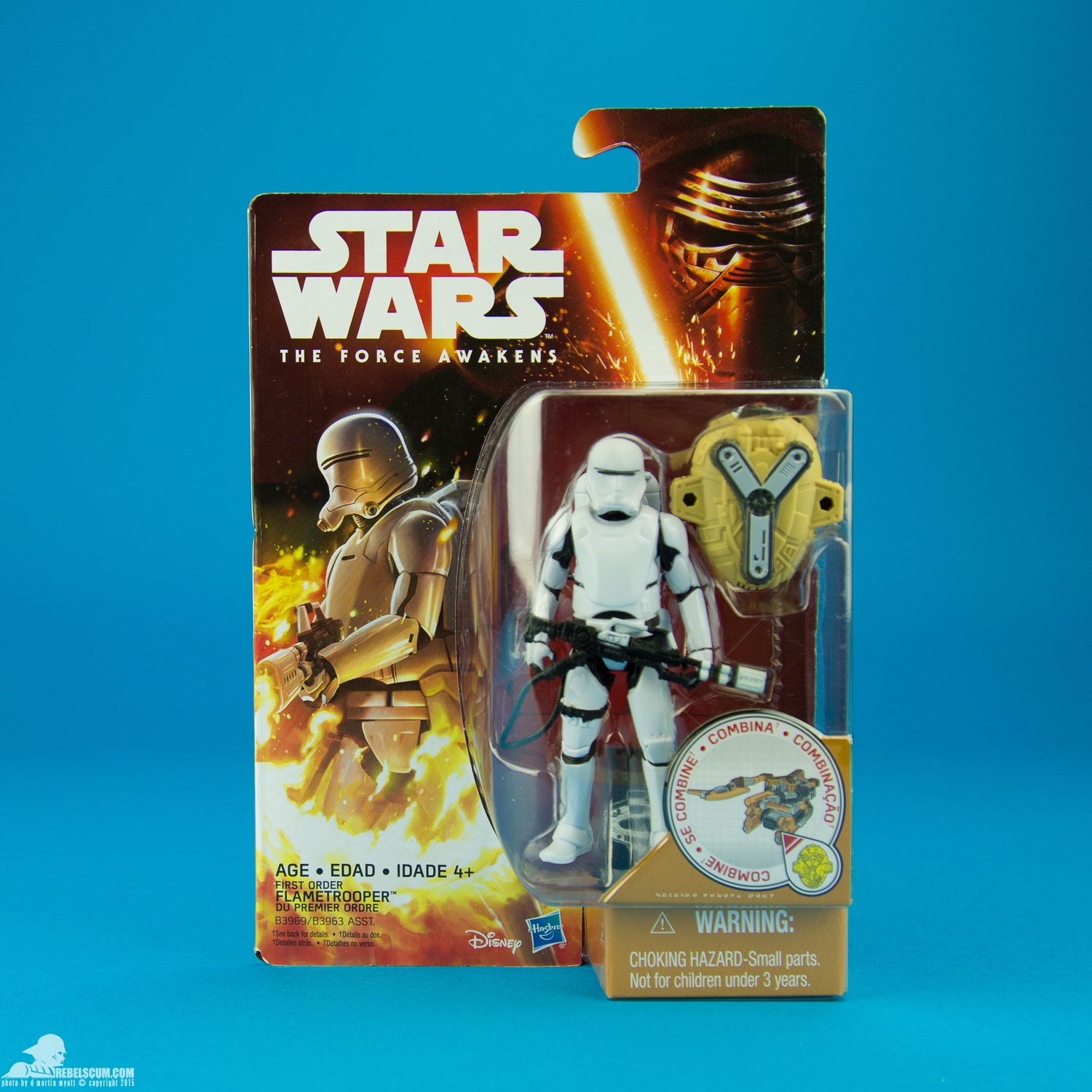 First-Order-Flametrooper-The-Force-Awakens-Hasbro-019.jpg