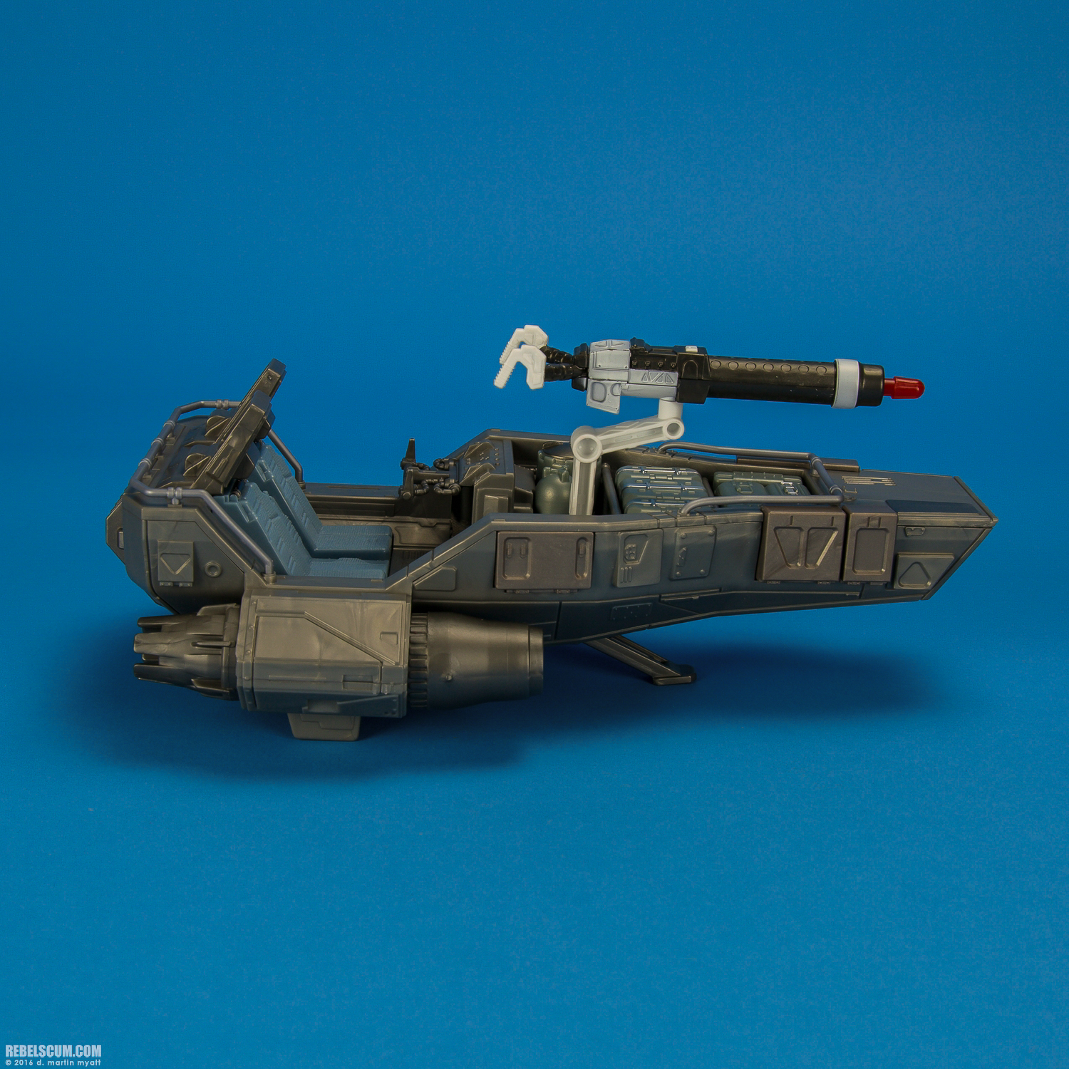 First-Order-Snowspeeder-Rogue-One-Star-Wars-Hasbro-008.jpg