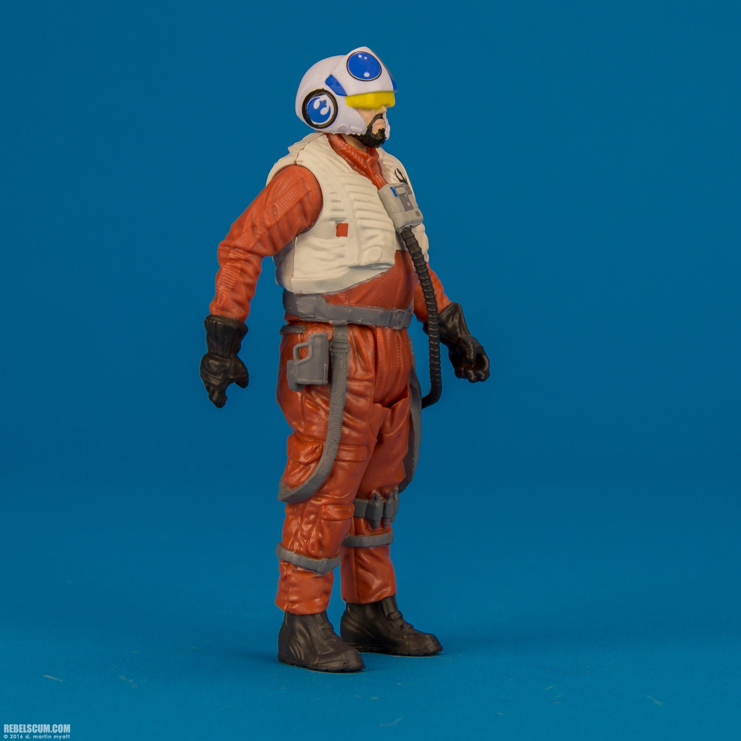 First-Order-Snowtrooper-Officer-Snap-Wexley-The-Force-Awakens-002.jpg