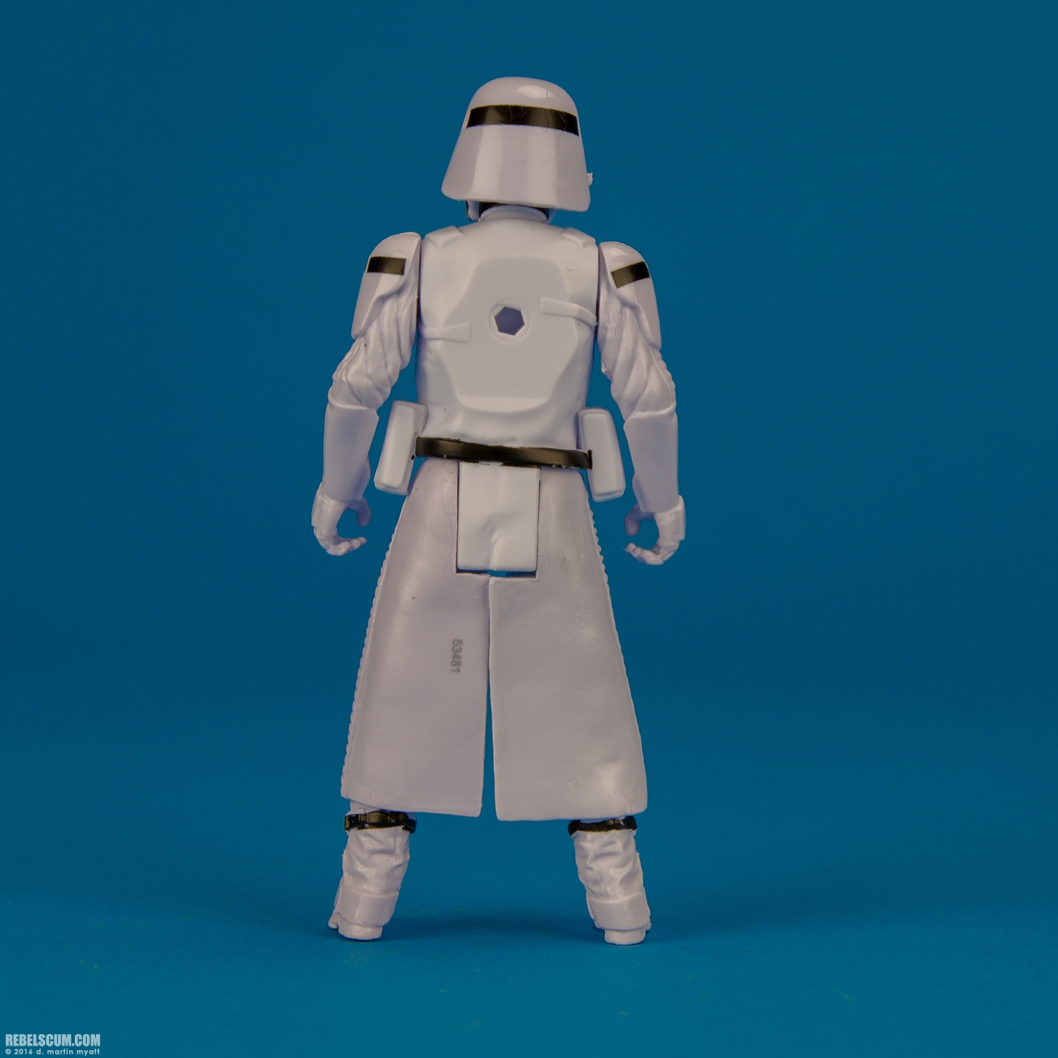 First-Order-Snowtrooper-Officer-Snap-Wexley-The-Force-Awakens-008.jpg