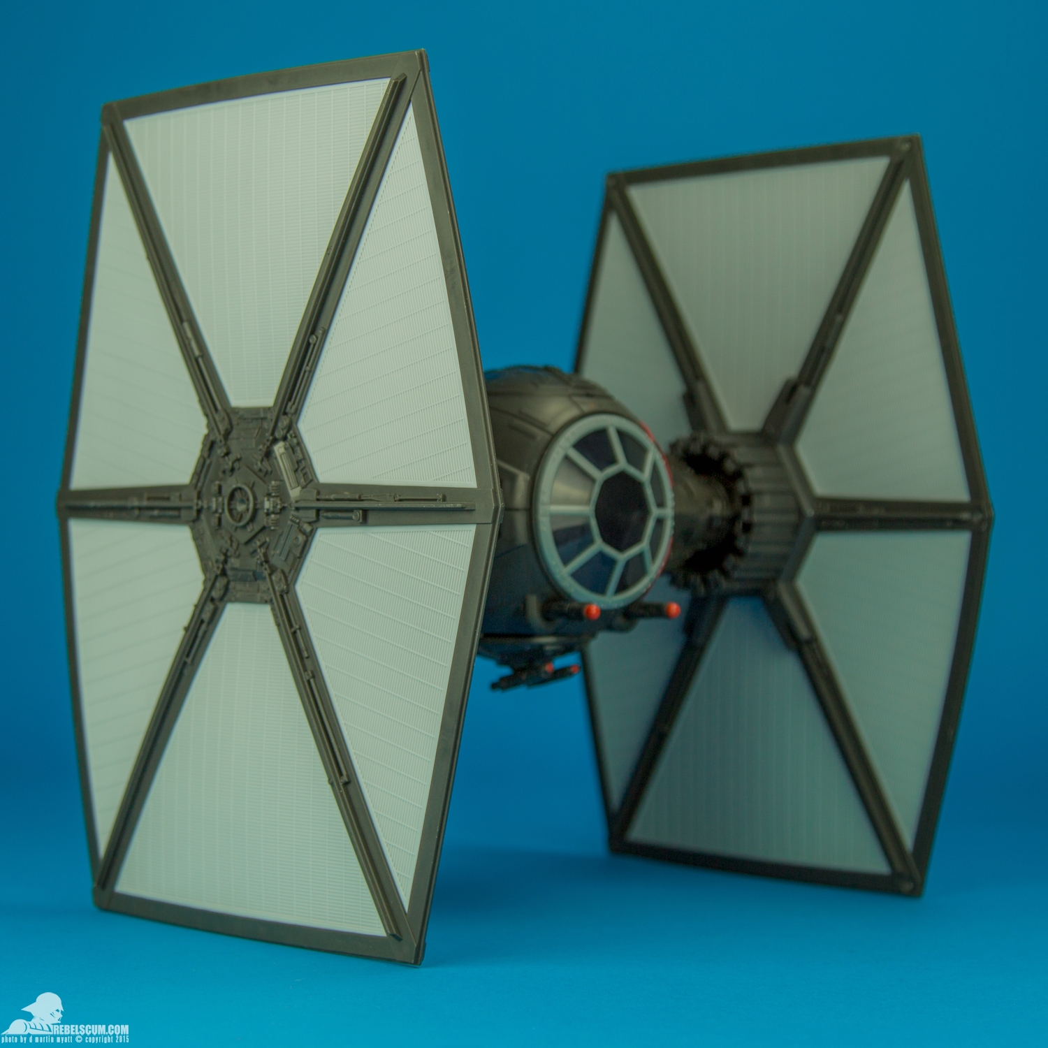 First-Order-Special-Forces-TIE-Fighter-The-Force-Awakens-002.jpg