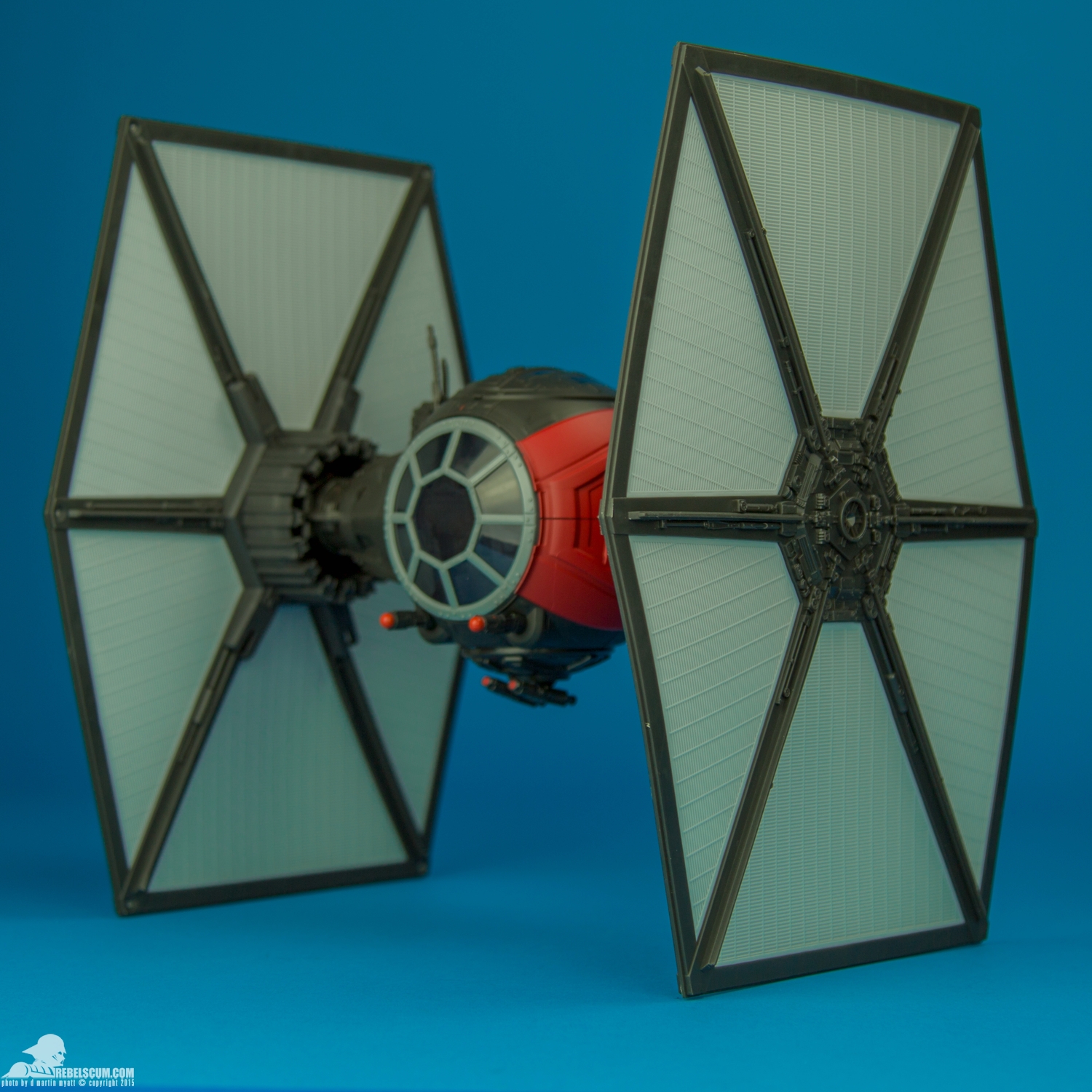 First-Order-Special-Forces-TIE-Fighter-The-Force-Awakens-003.jpg