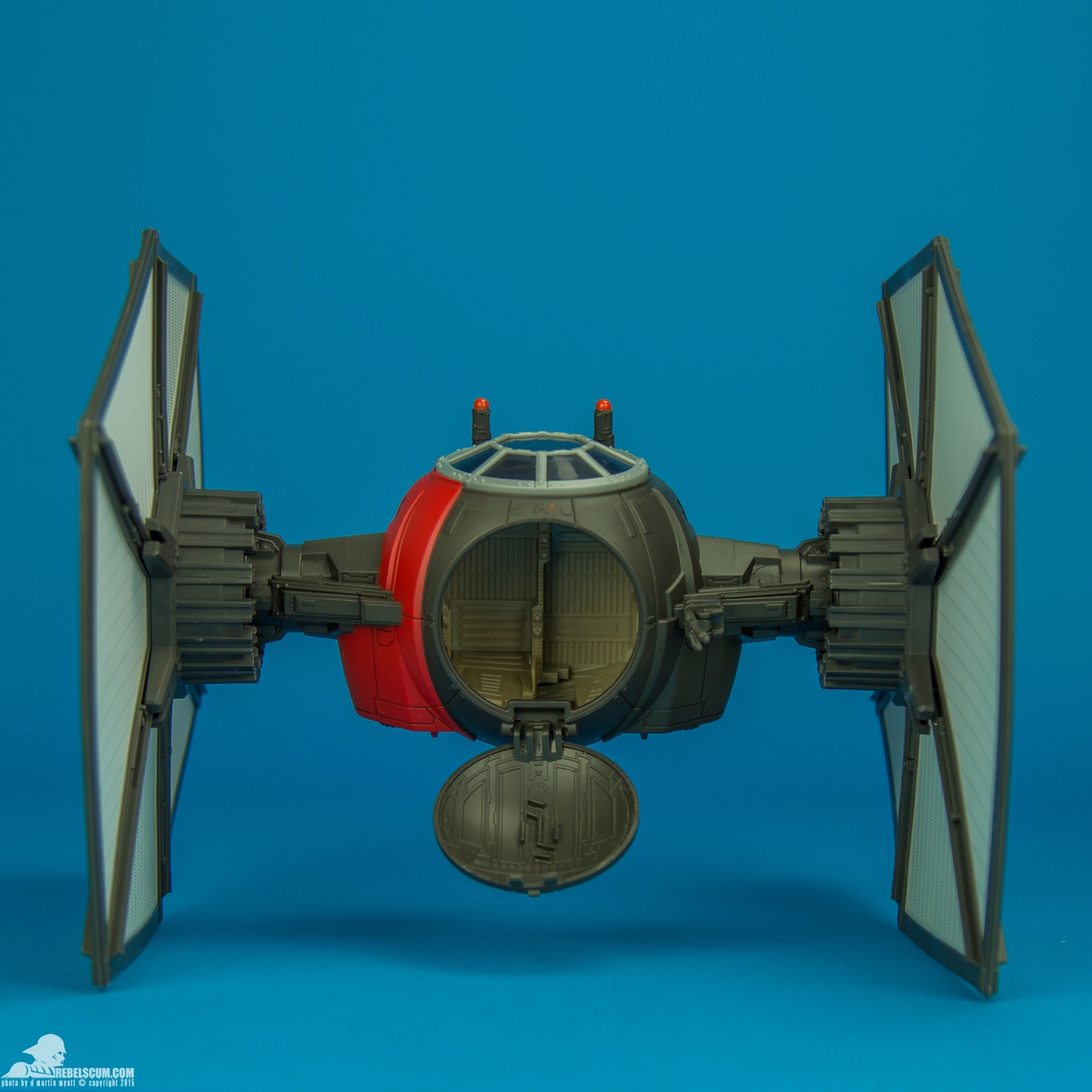First-Order-Special-Forces-TIE-Fighter-The-Force-Awakens-005.jpg