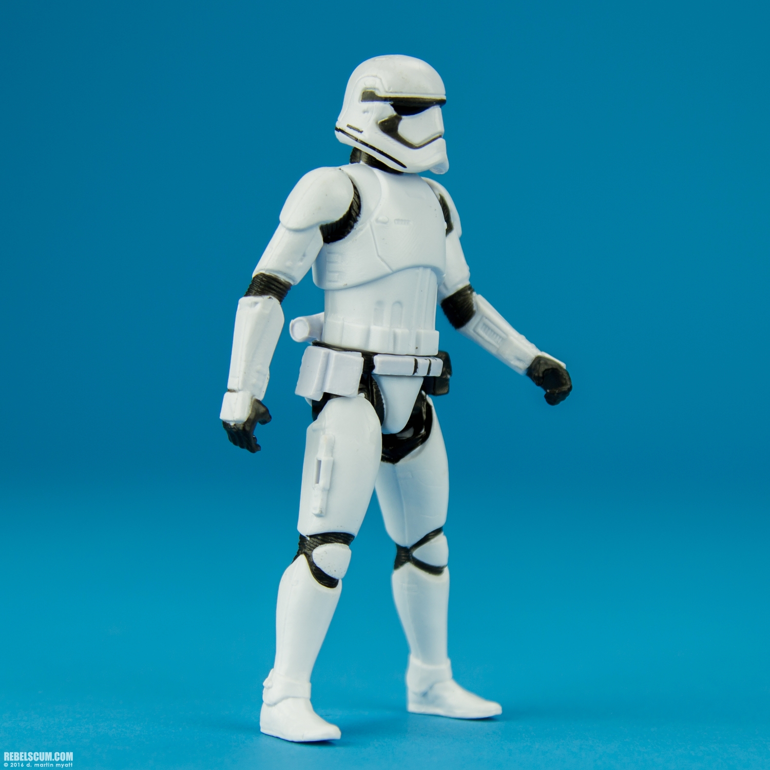First-Order-Stormtrooper-Squad-Leader-The-Force-Awakens-006.jpg