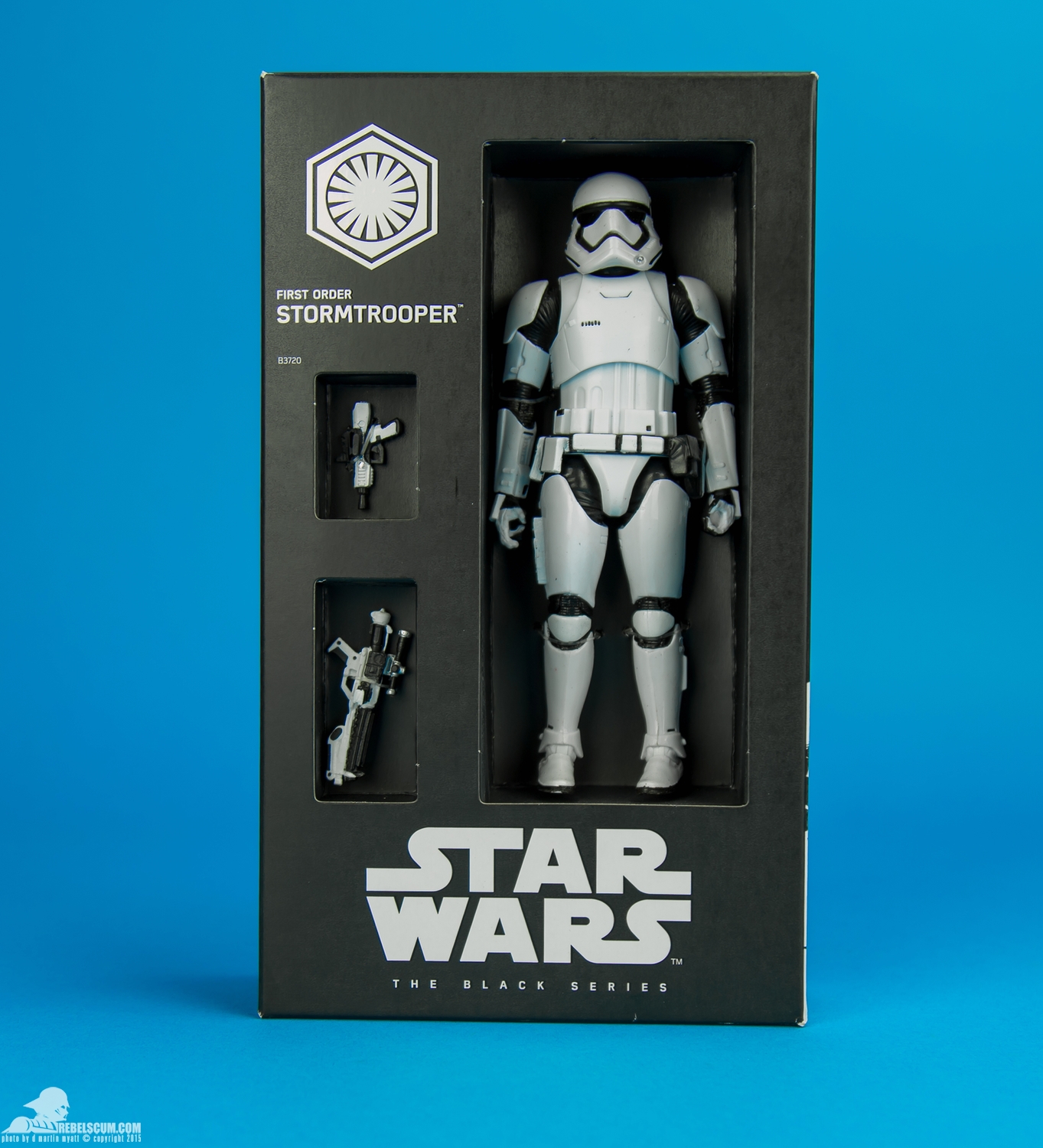First-Order-Stormtrooper-The-Black-Series-6-inch-Star-Wars-SDCC-040.jpg