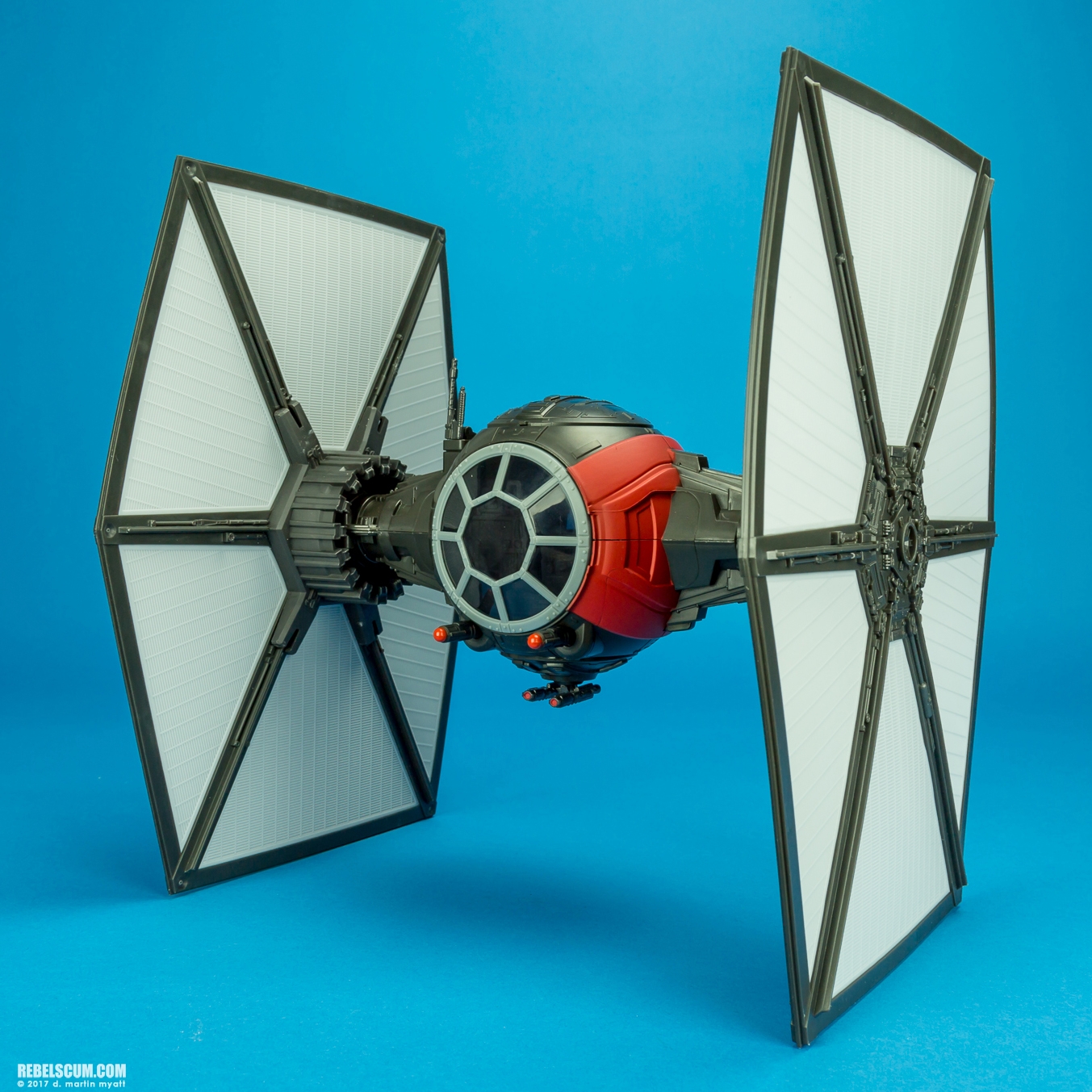 First-Order-TIE-Fighter-C3224-Star-Wars-Universe-007.jpg