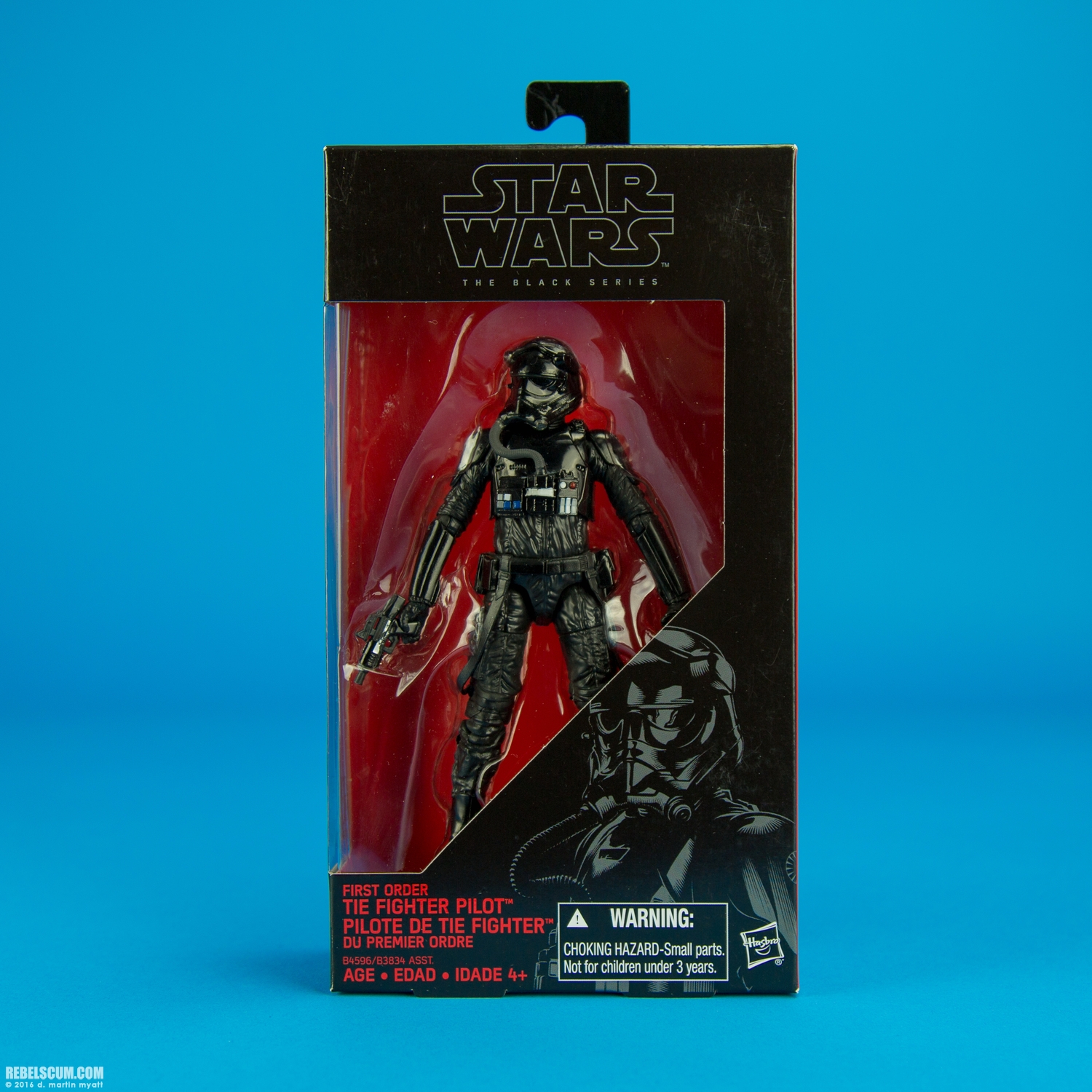 First-Order-TIE-Fighter-Pilot-11-The-Black-Series-6-inch-008.jpg