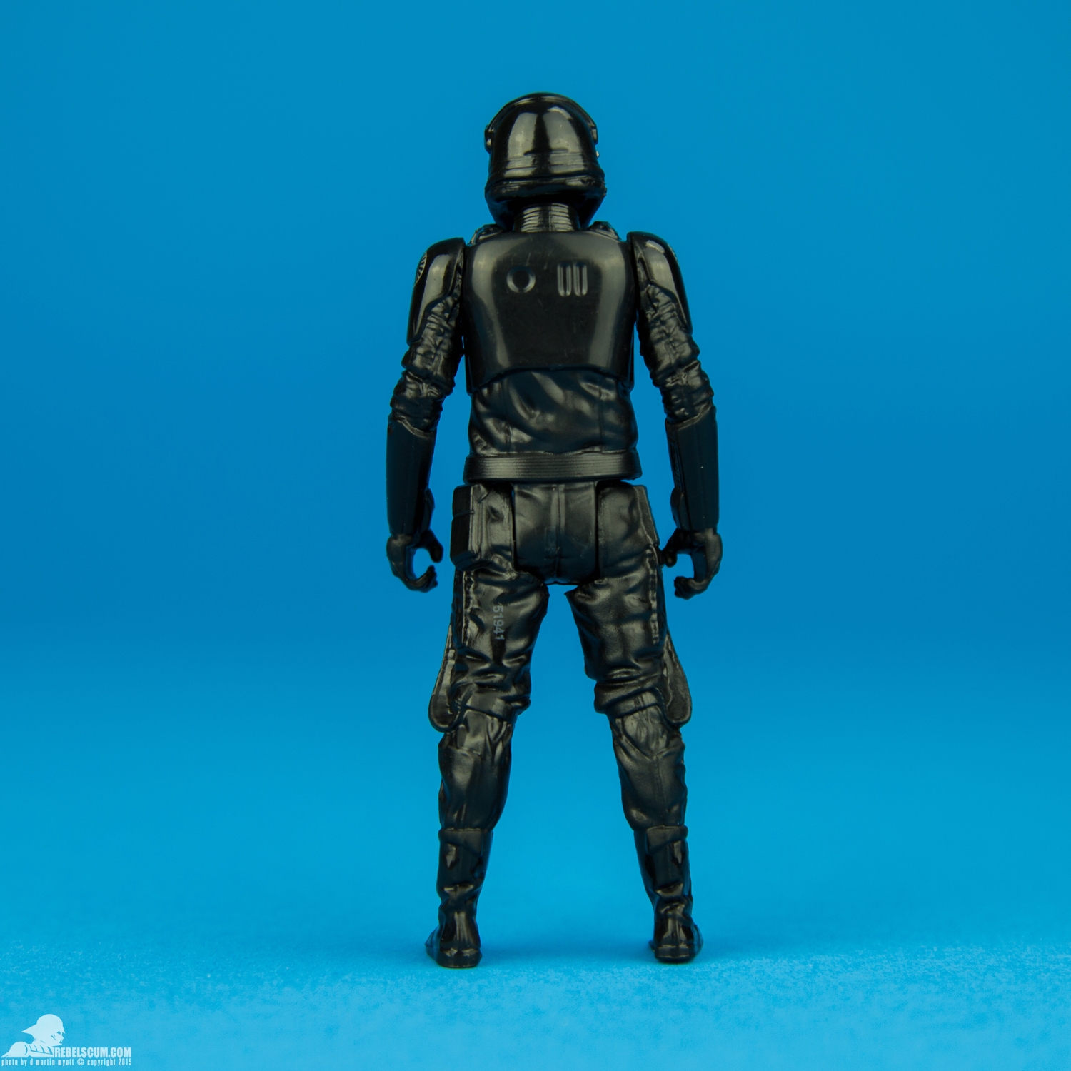 First-Order-TIE-Fighter-Pilot-The-Force-Awakens-004.jpg