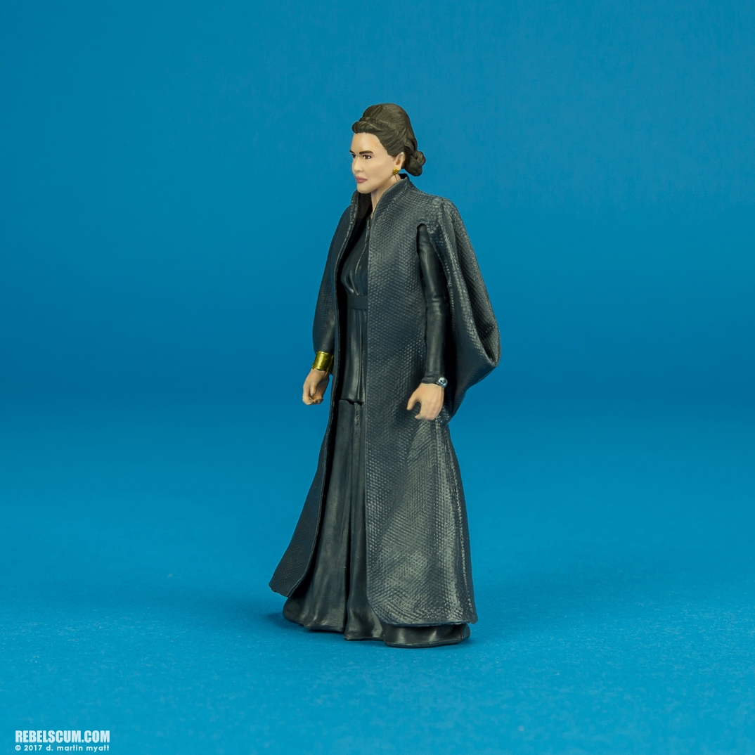 General-Leia-Organa-The-Last-Jedi-Universe-Hasbro-003.jpg