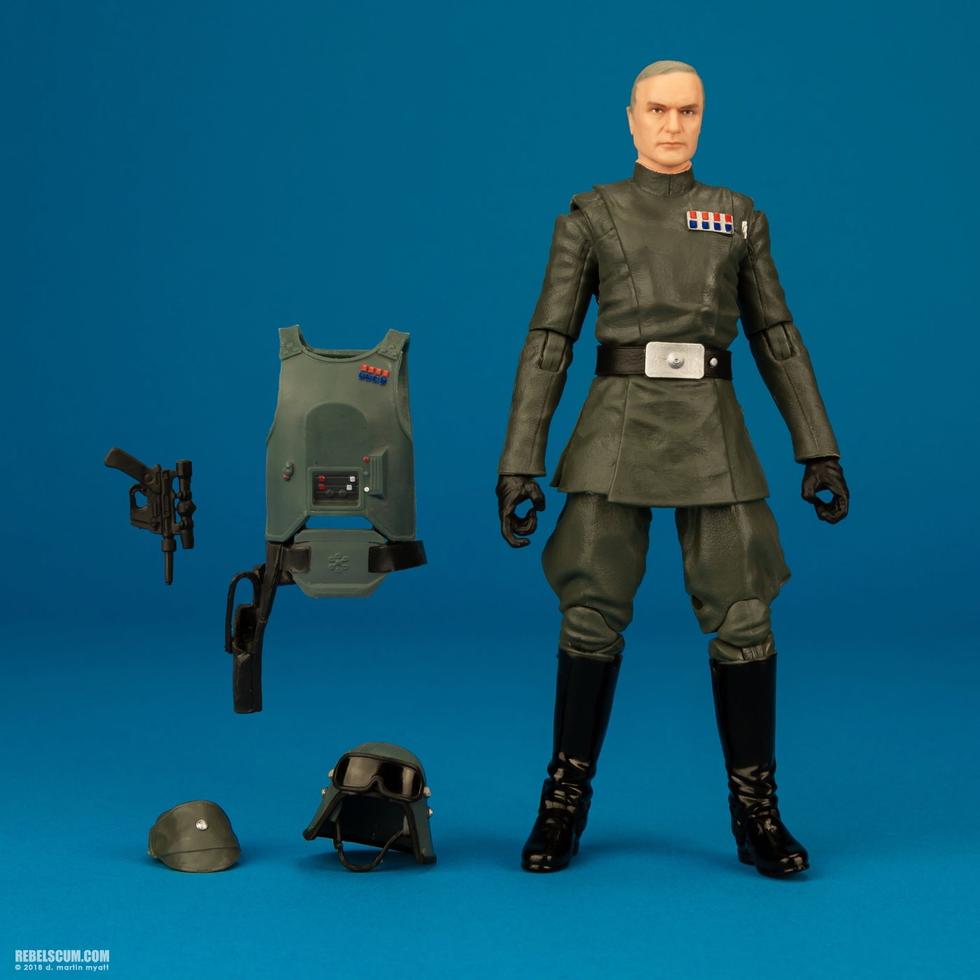 General-Veers-E2800-Star-Wars-The-Black-Series-6-inch-009.jpg