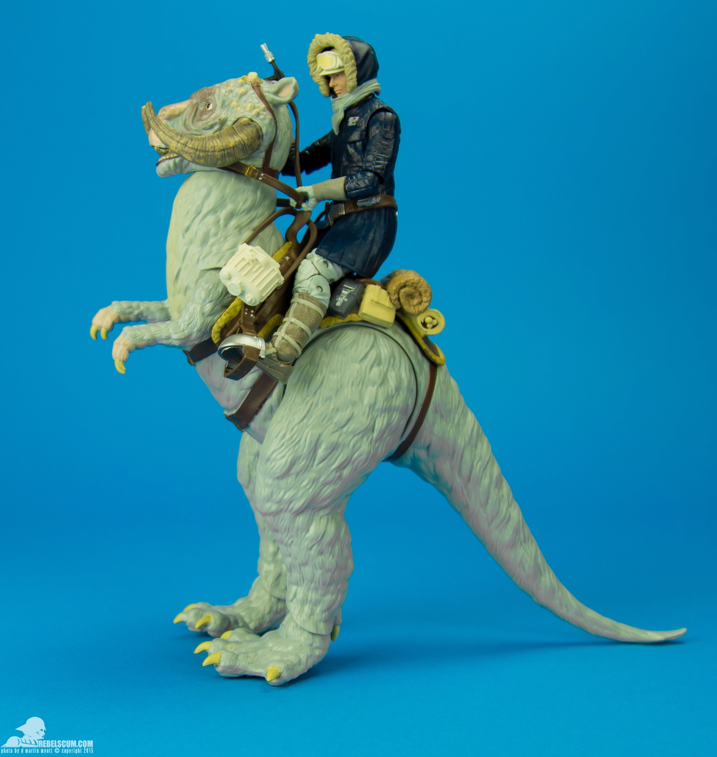 Han-Solo-and-Tauntaun-6-inch-The-Black-Series-015.jpg