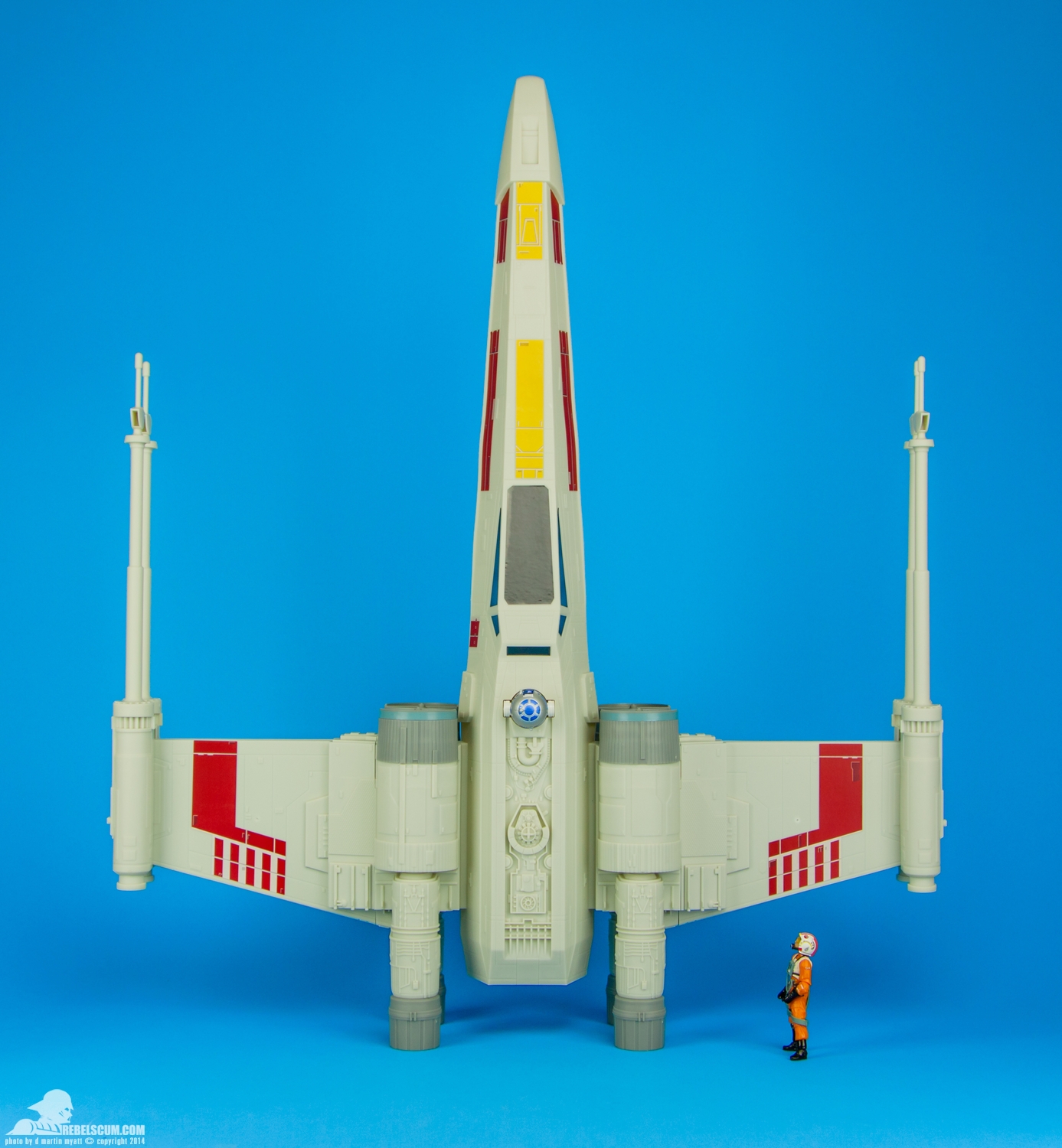 Hero-Series-X-Wing-Fighter-Star-Wars-Hasbro-023.jpg