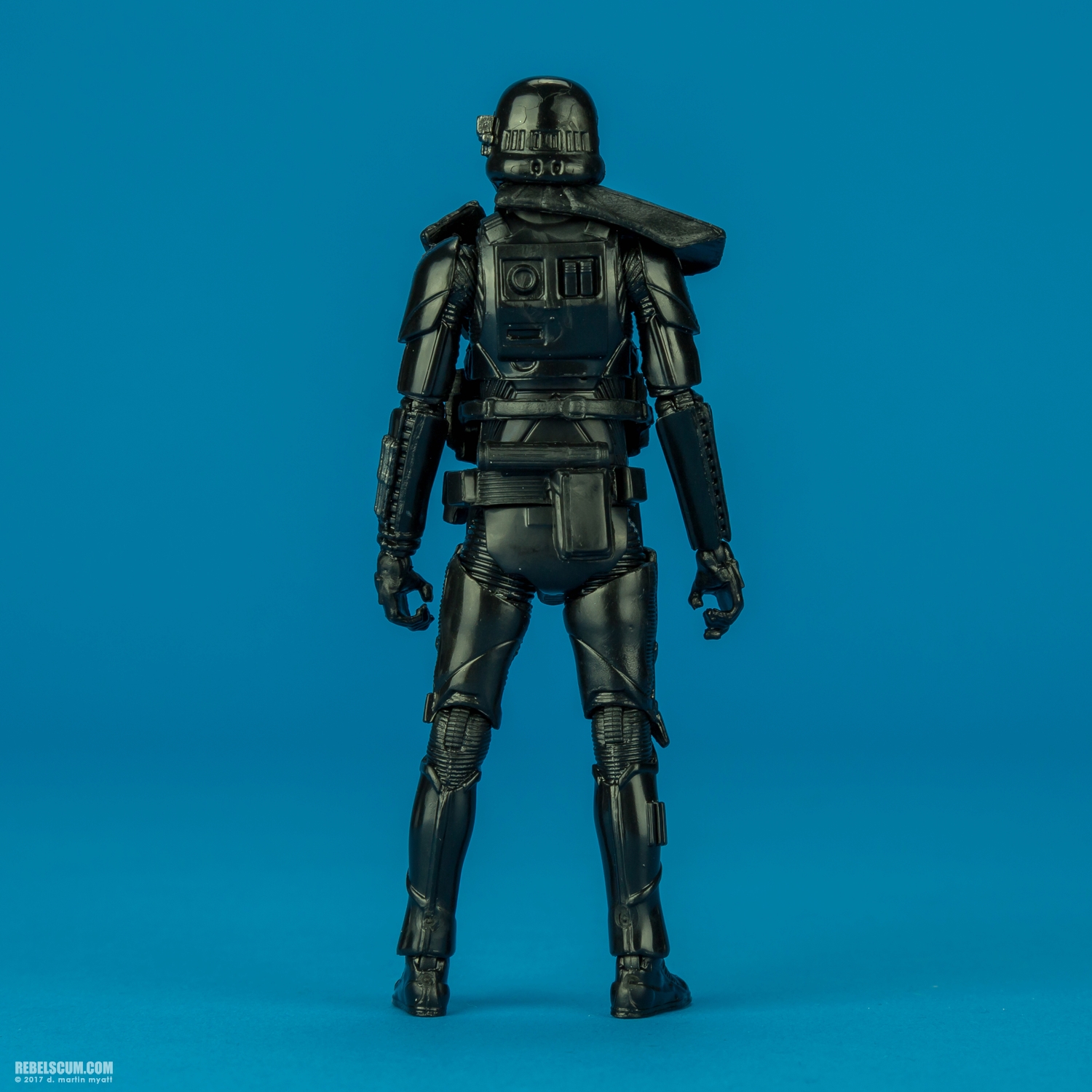 Imperial-Death-Trooper-The-Black-Series-C0663-B4054-008.jpg