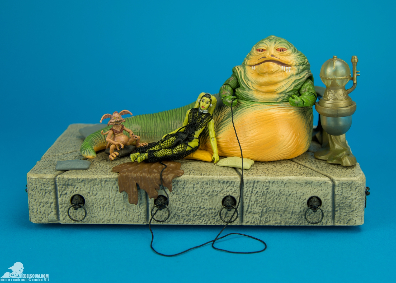 Jabbas-Rancor-Pit-The-Black-Series-Toys-R-Us-Hasbro-007.jpg